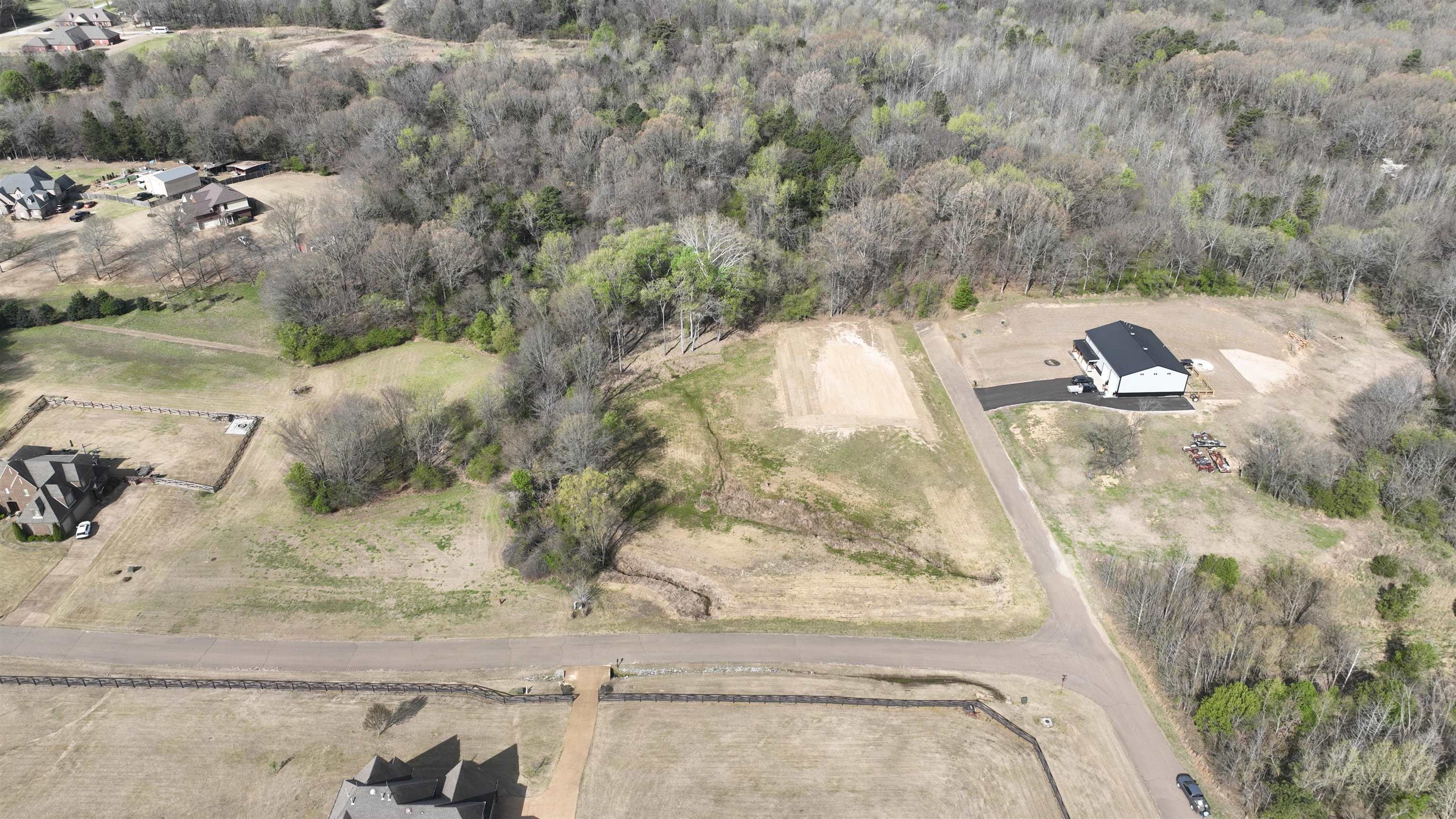 135 THISTLE DR