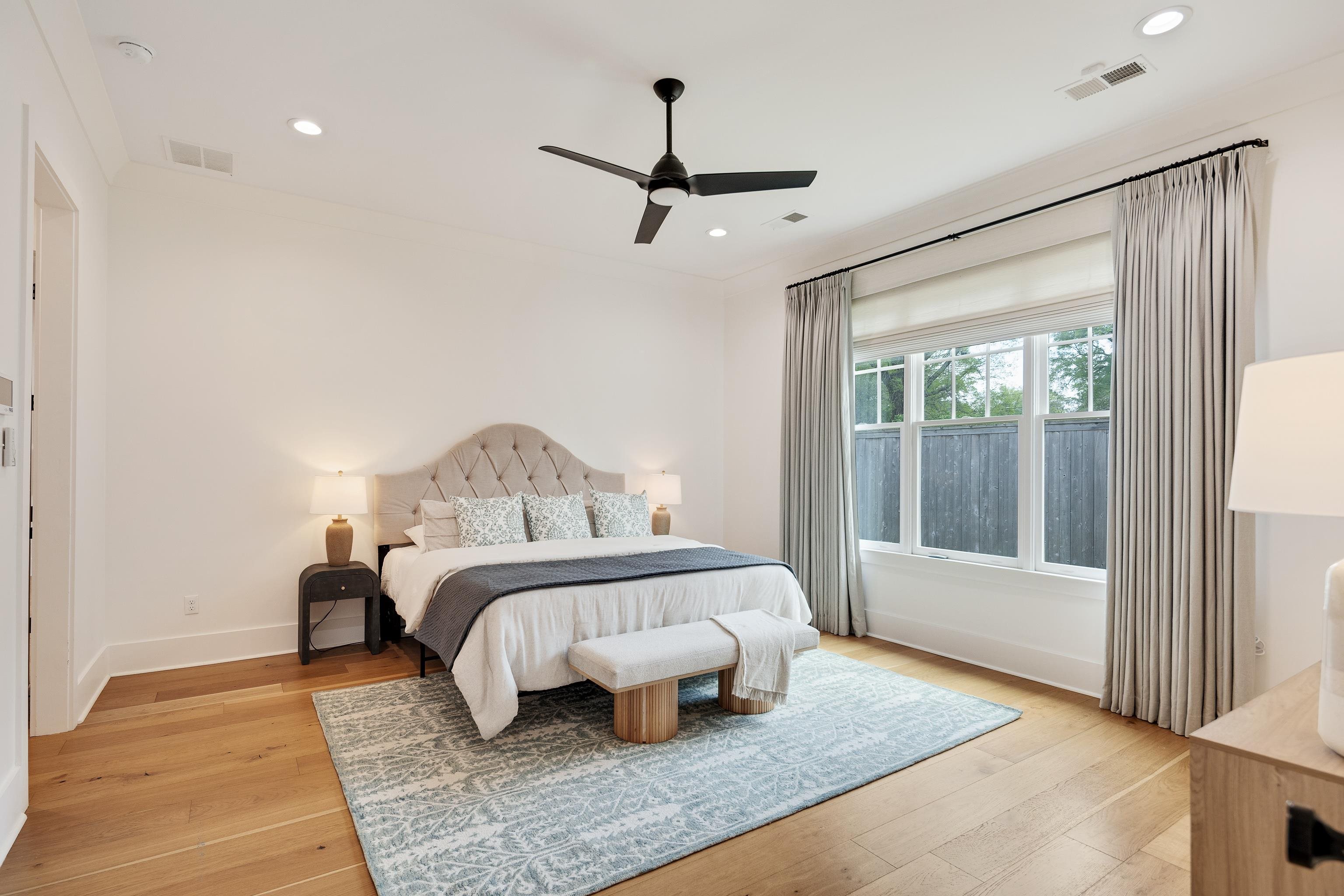 4175 MEADE VILLAGE CV W