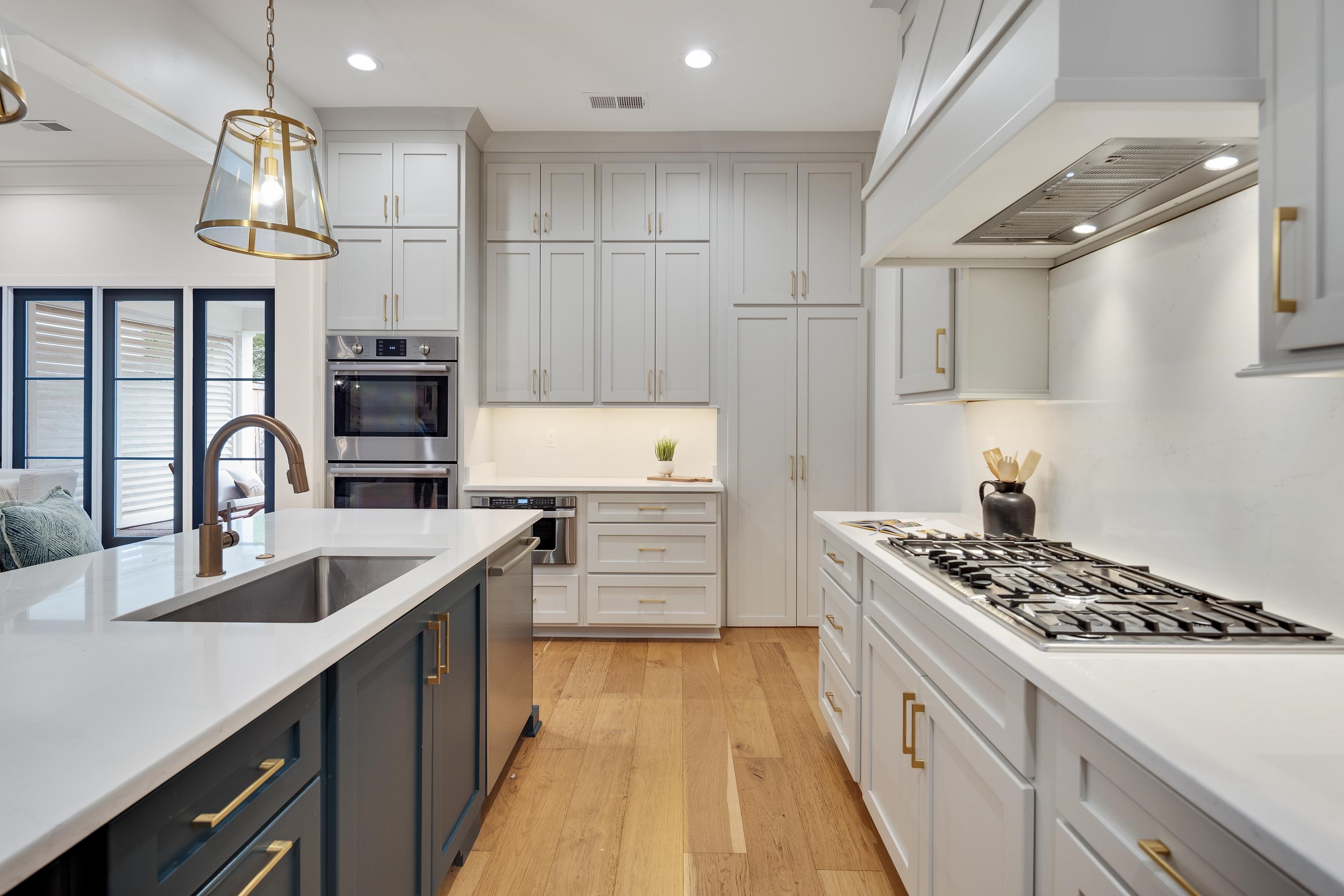 4175 MEADE VILLAGE CV W