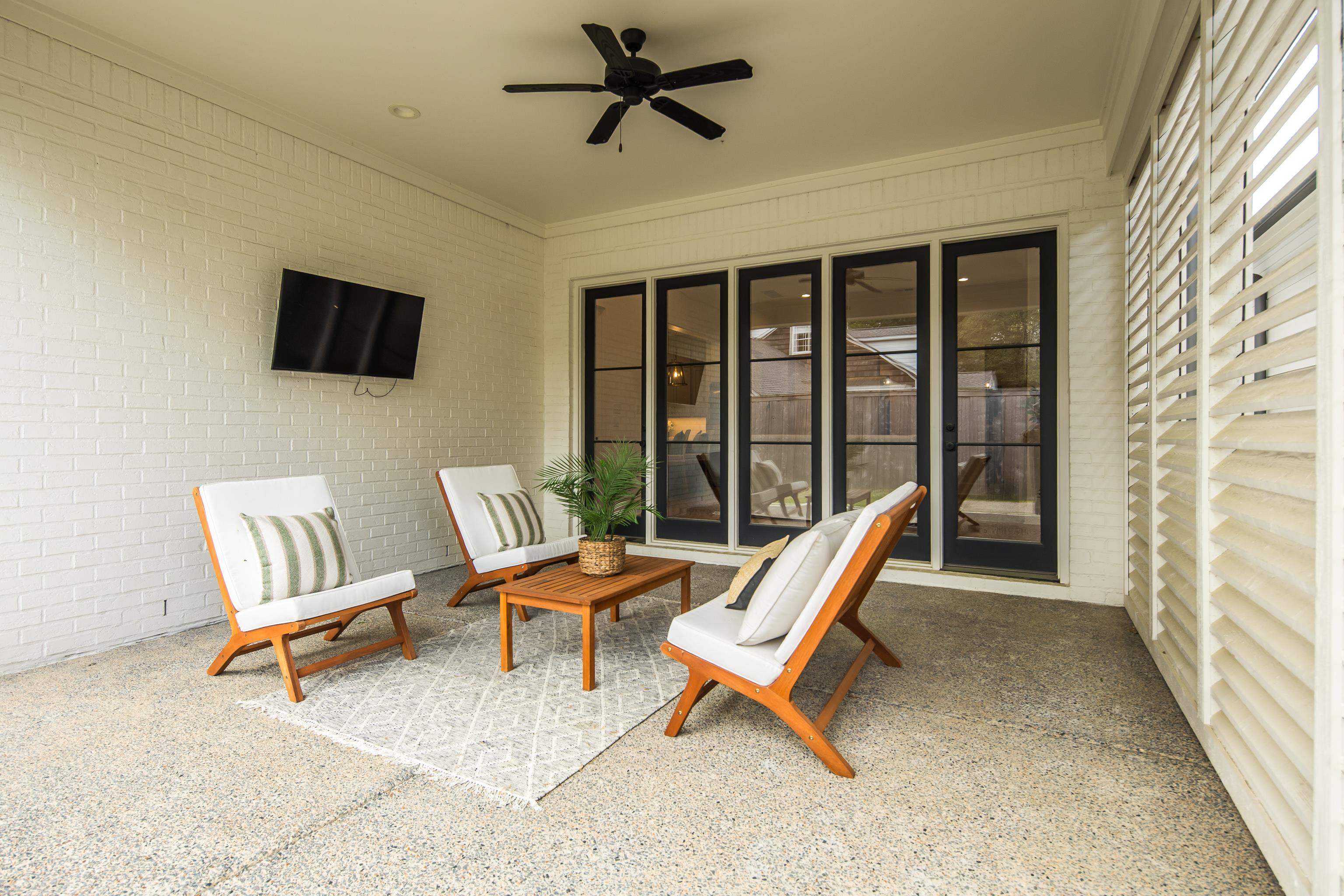 4175 MEADE VILLAGE CV W