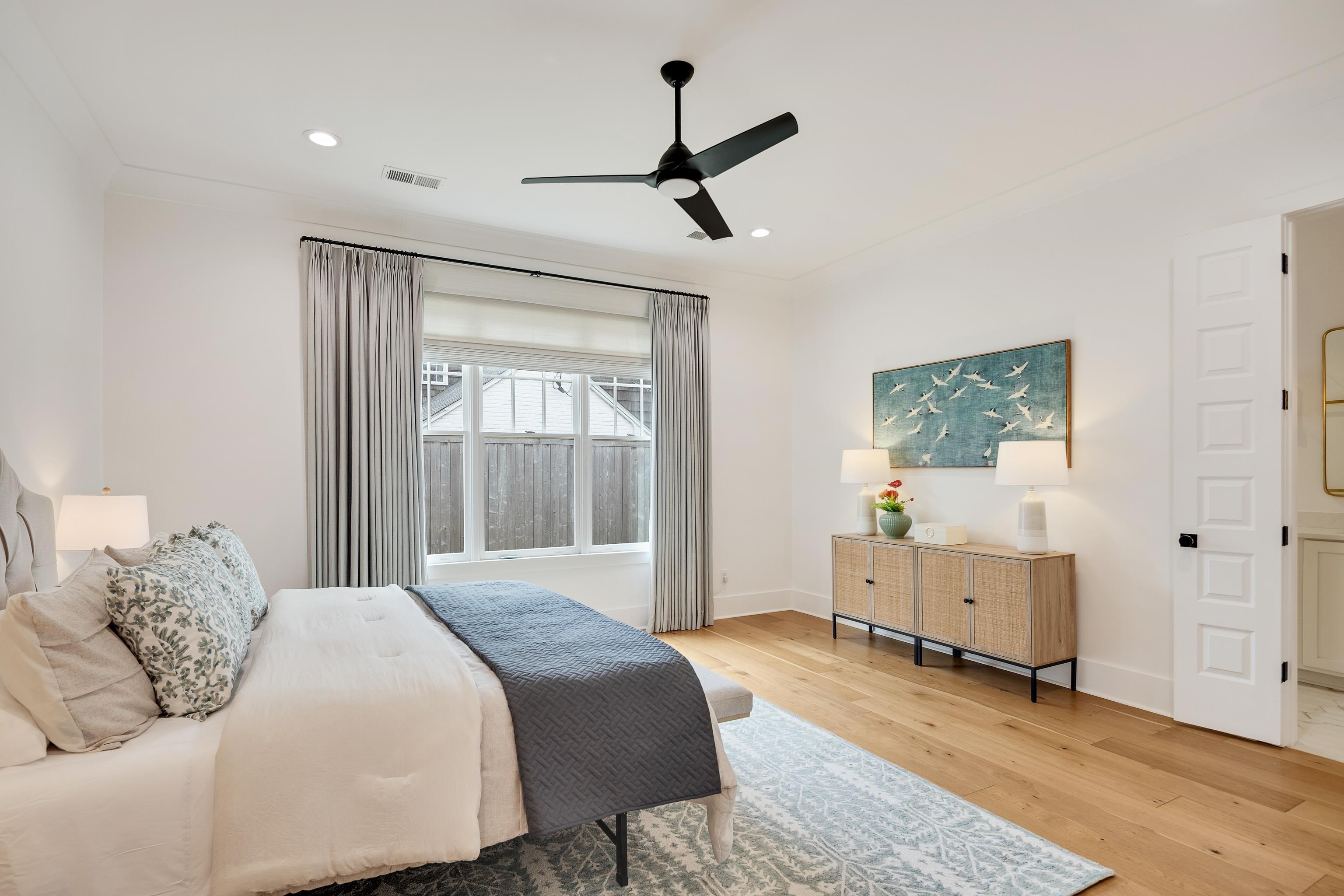 4175 MEADE VILLAGE CV W