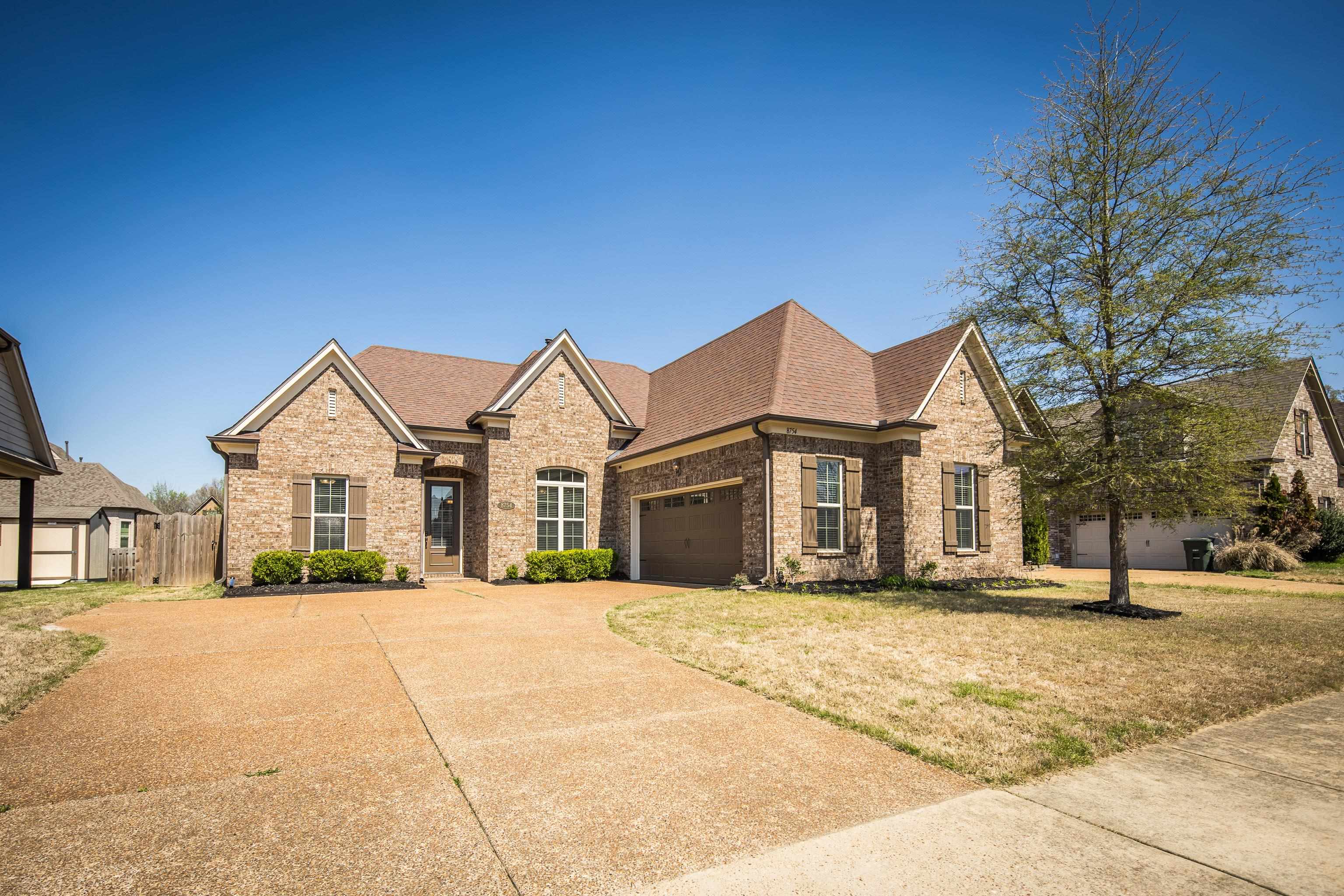 8754 STONY GLEN DR