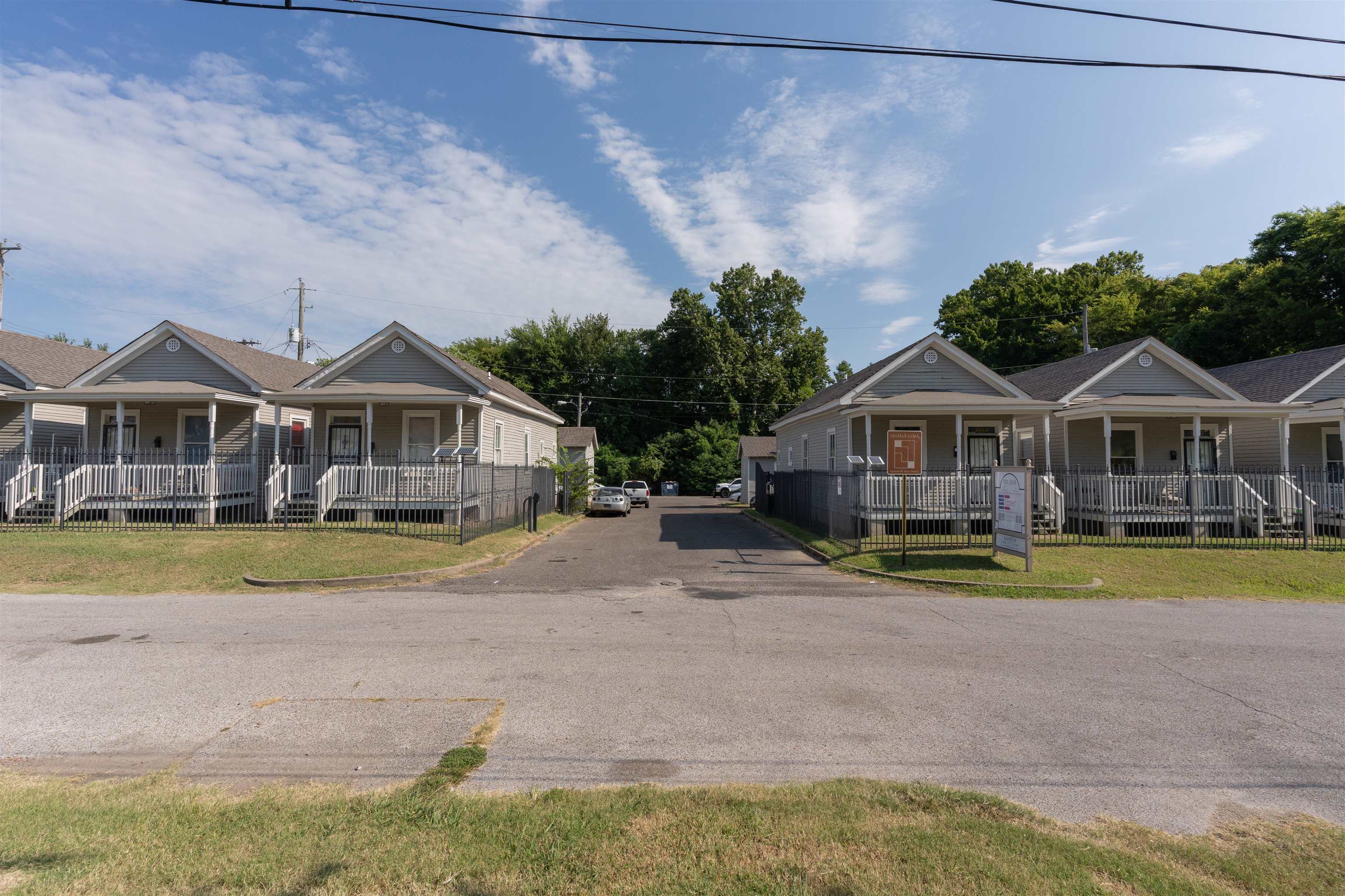 1044 DELMAR AVE
