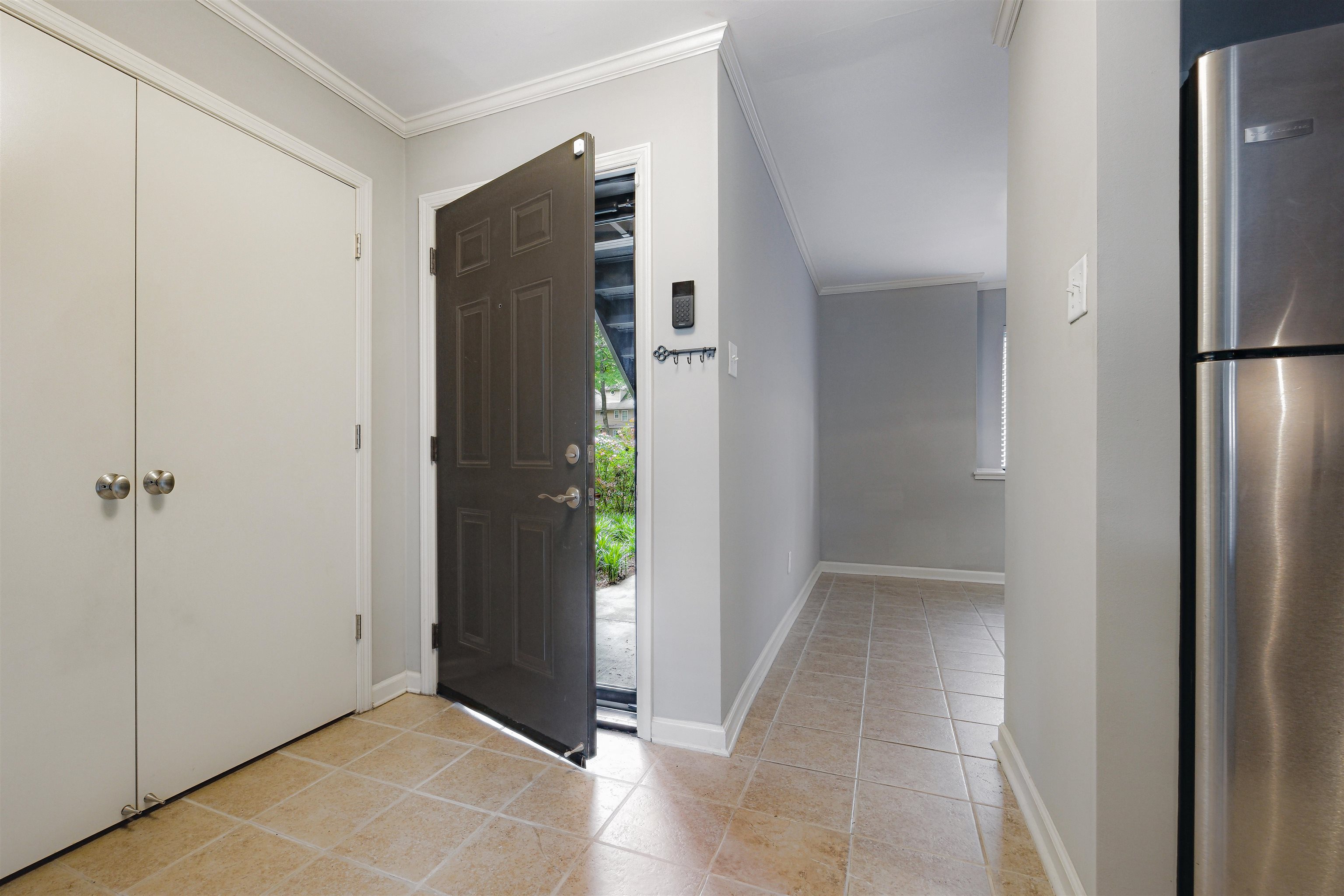 1832 DRAGONFLY CV Unit: 1