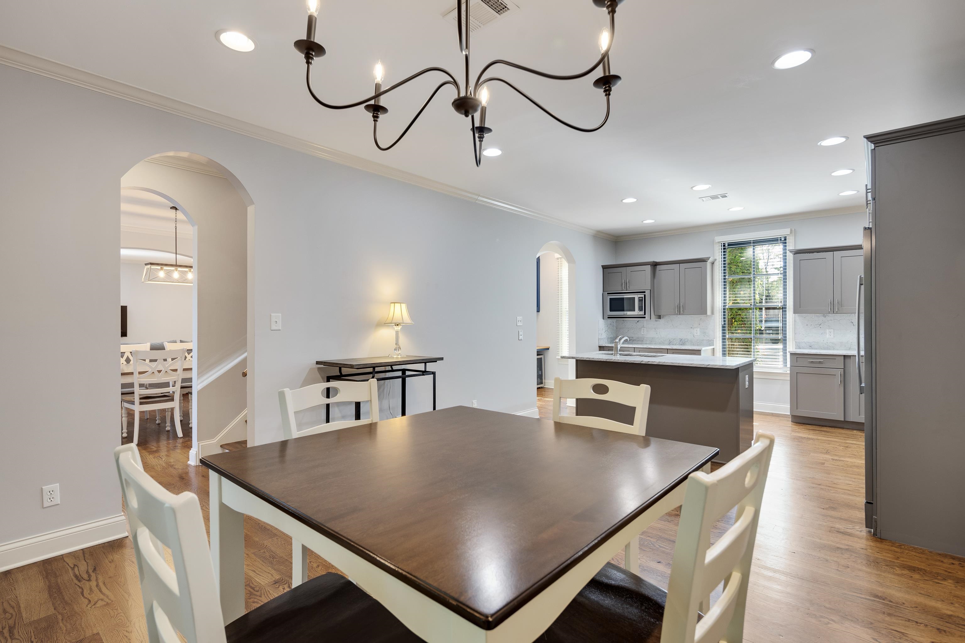 237 WINDOVER RD