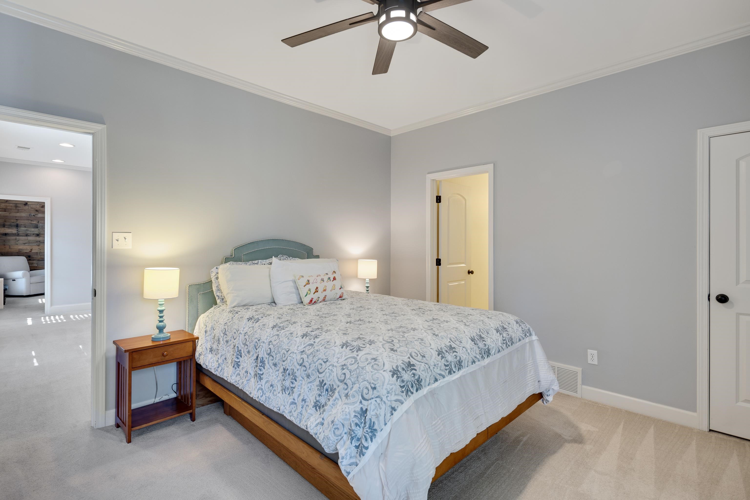 237 WINDOVER RD