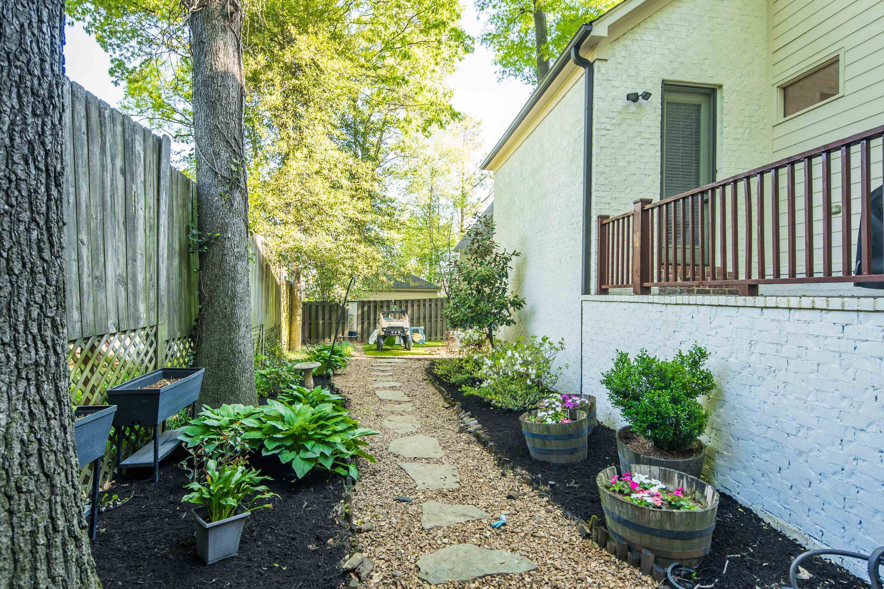 237 WINDOVER RD