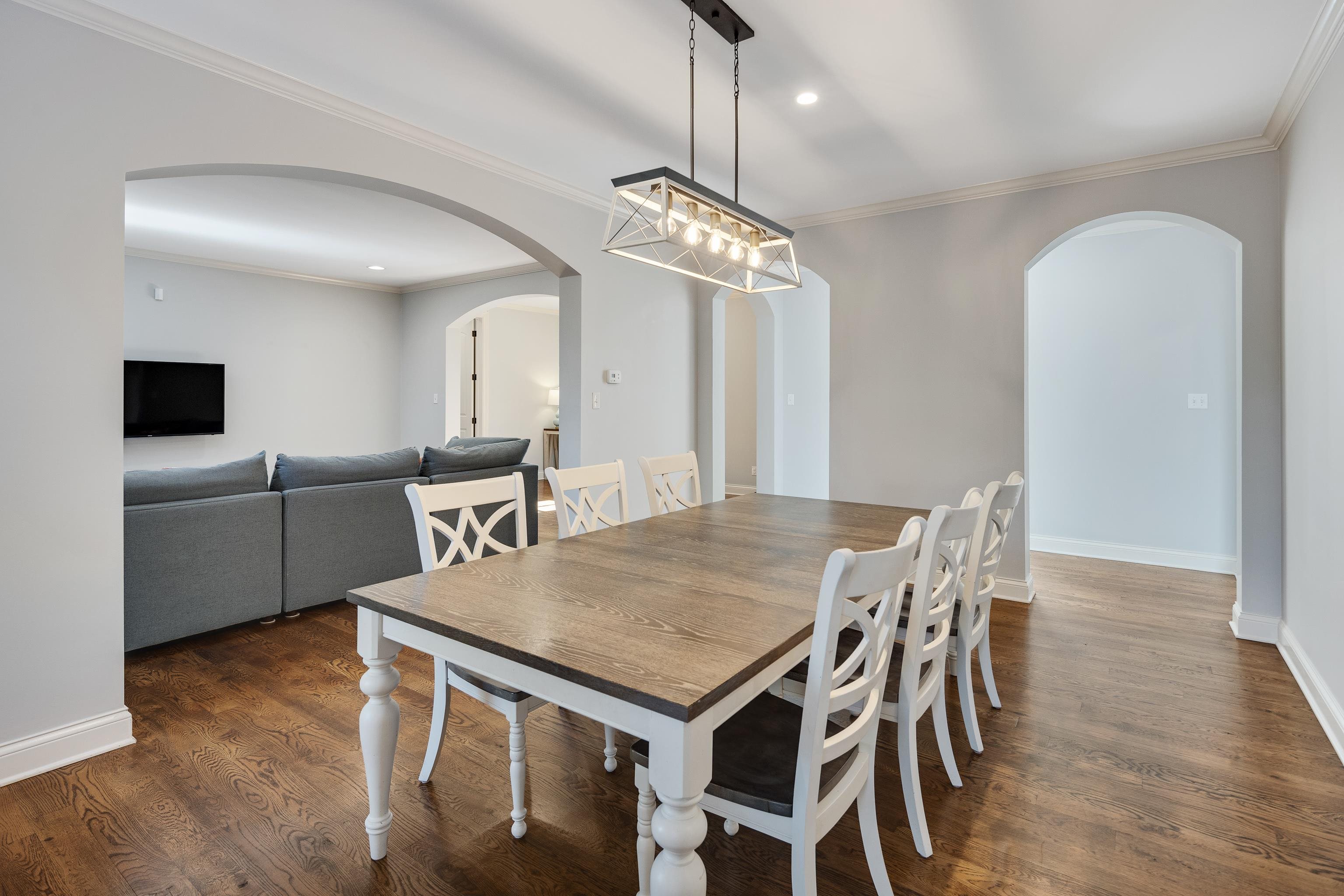 237 WINDOVER RD