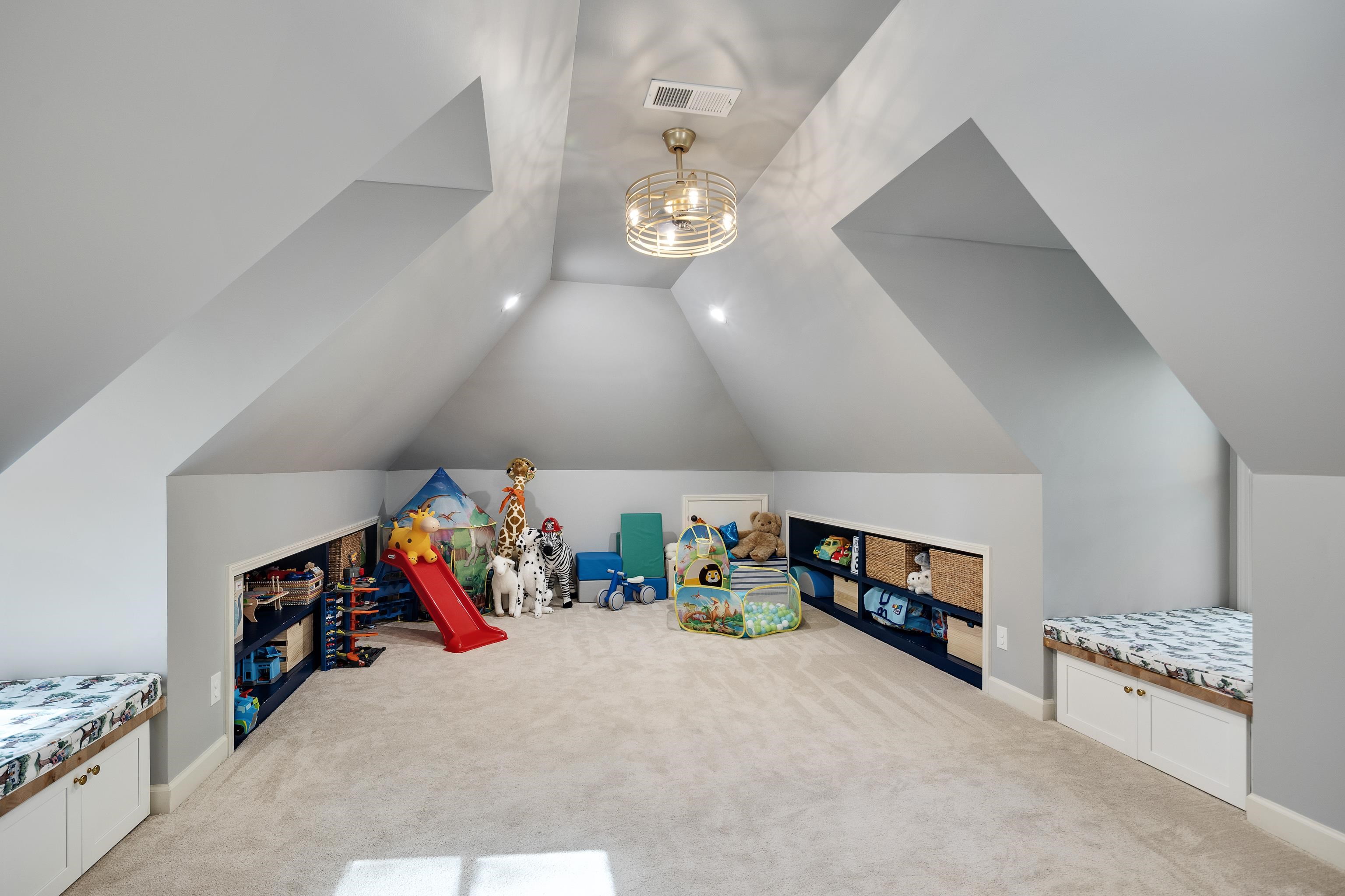 237 WINDOVER RD