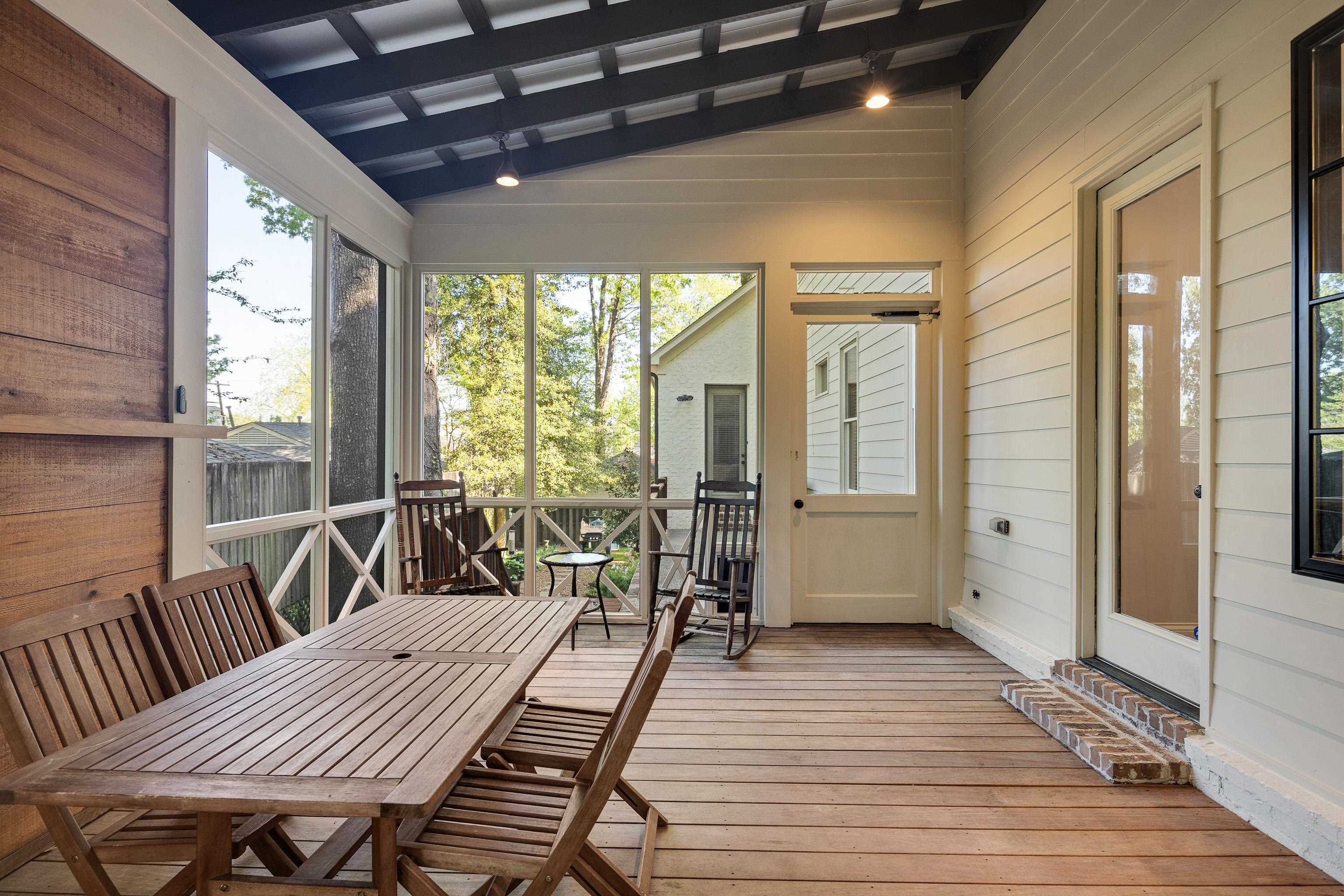 237 WINDOVER RD