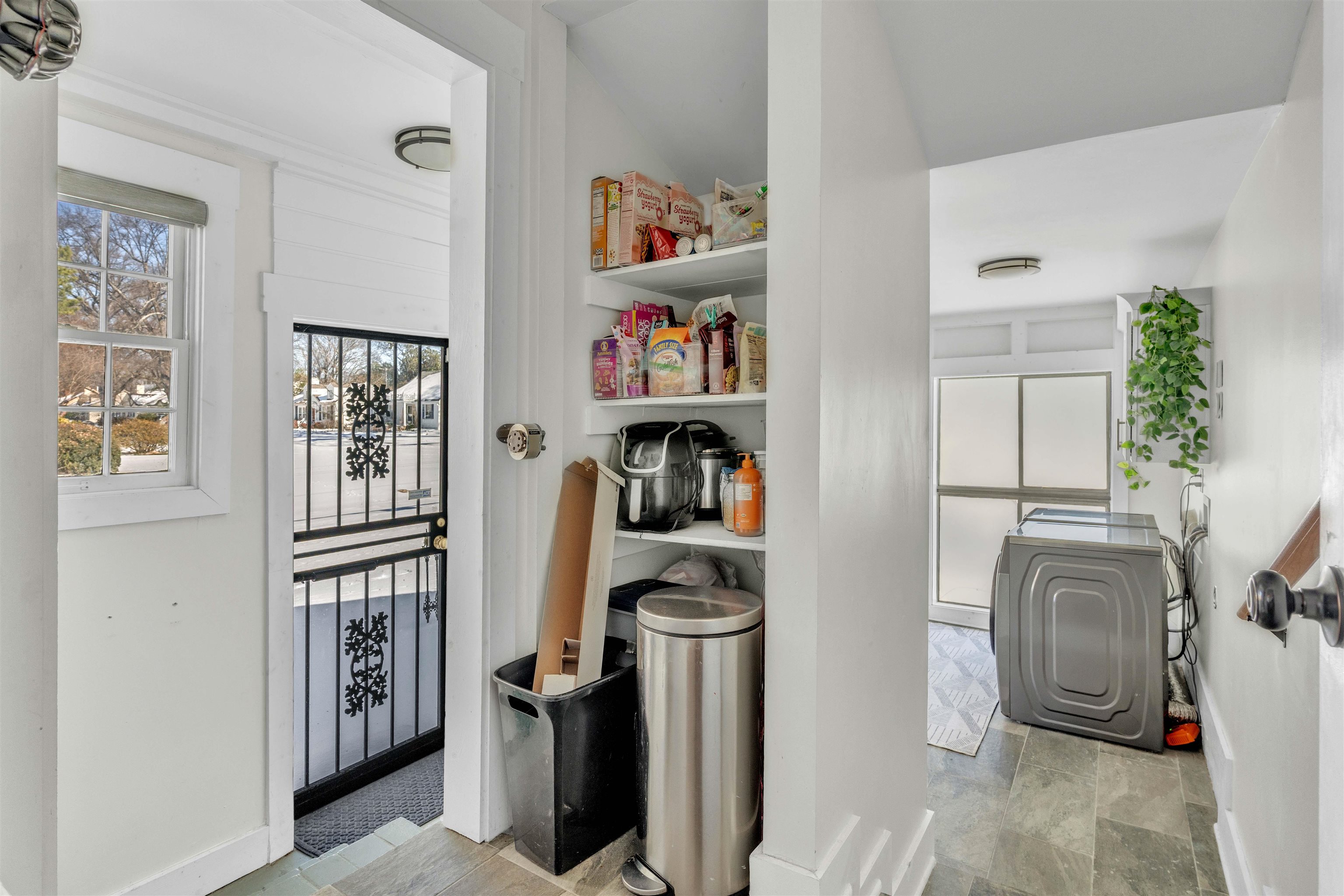 185 ALEXANDER ST