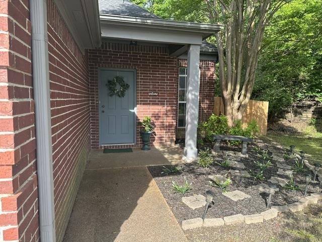 889 ABBEY GROVE LN