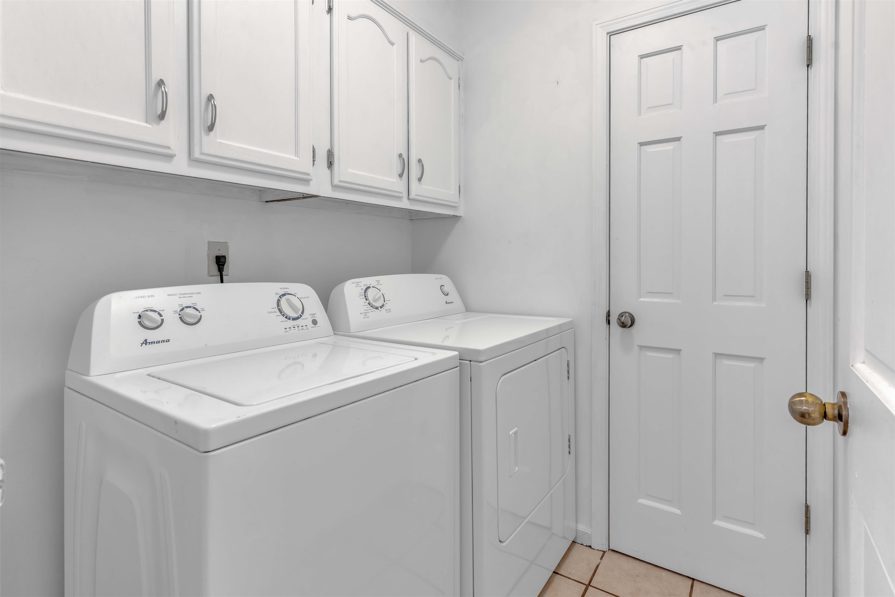 1387 SAND CREEK CV