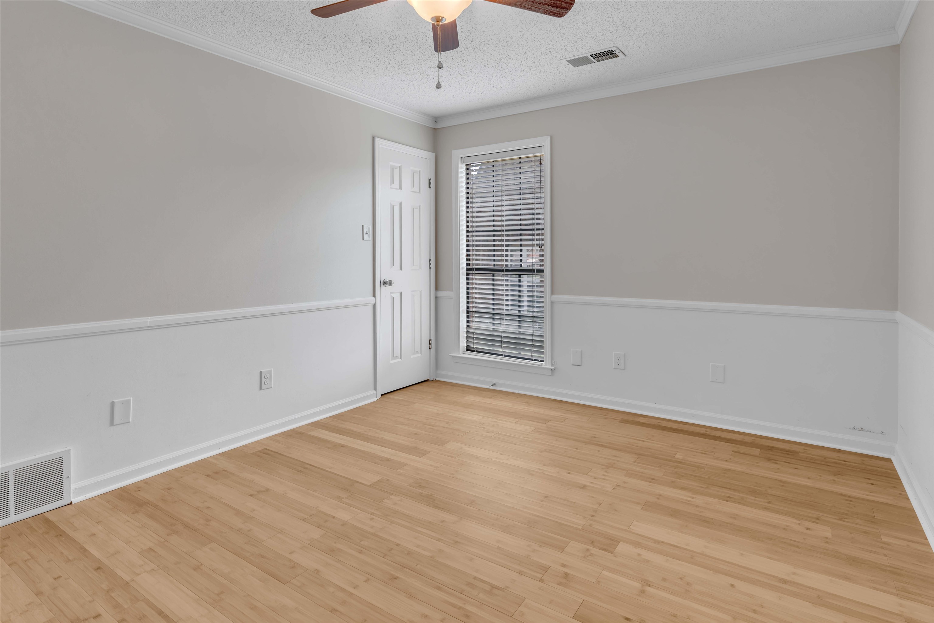1387 SAND CREEK CV