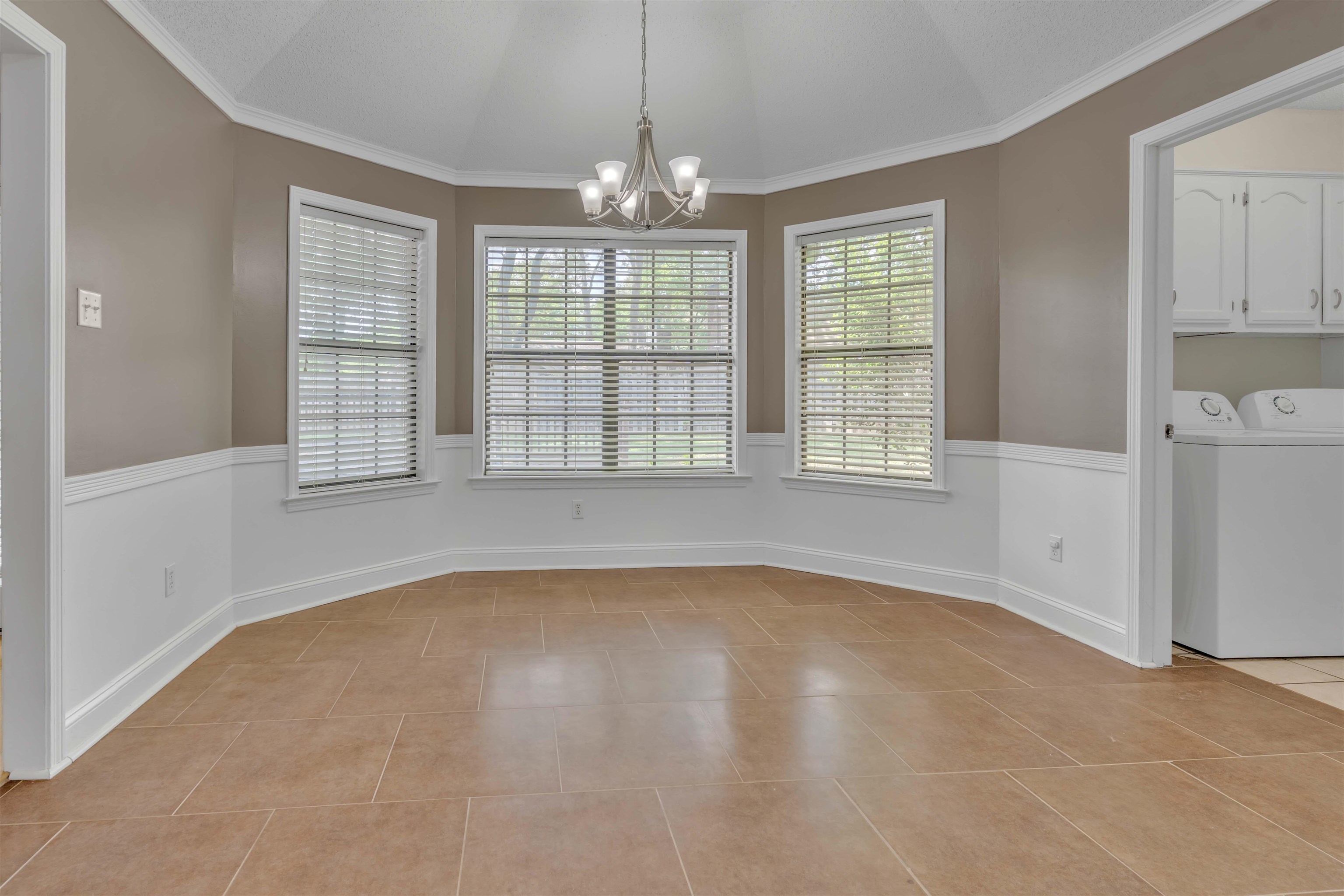 1387 SAND CREEK CV