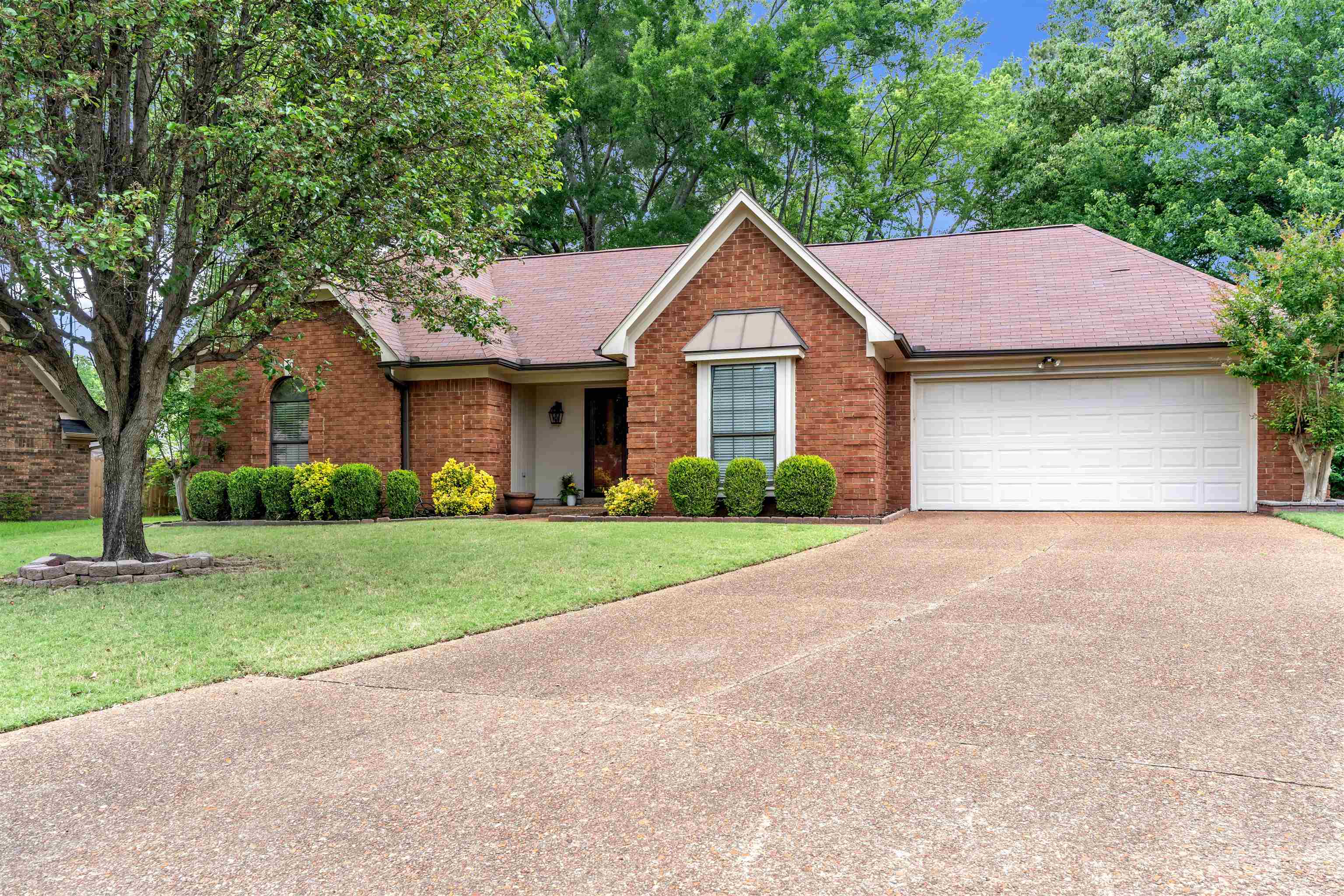 1387 SAND CREEK CV