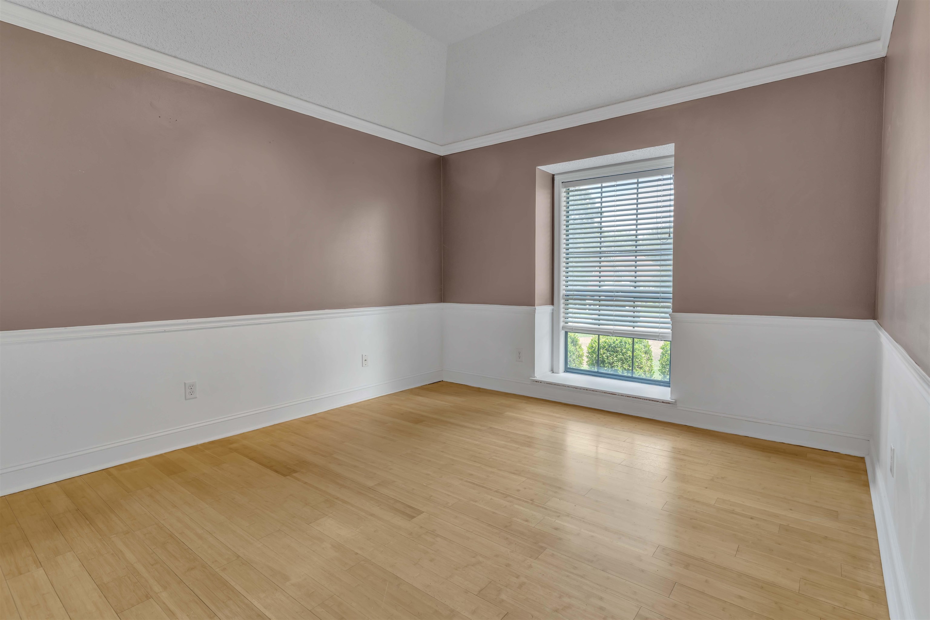 1387 SAND CREEK CV