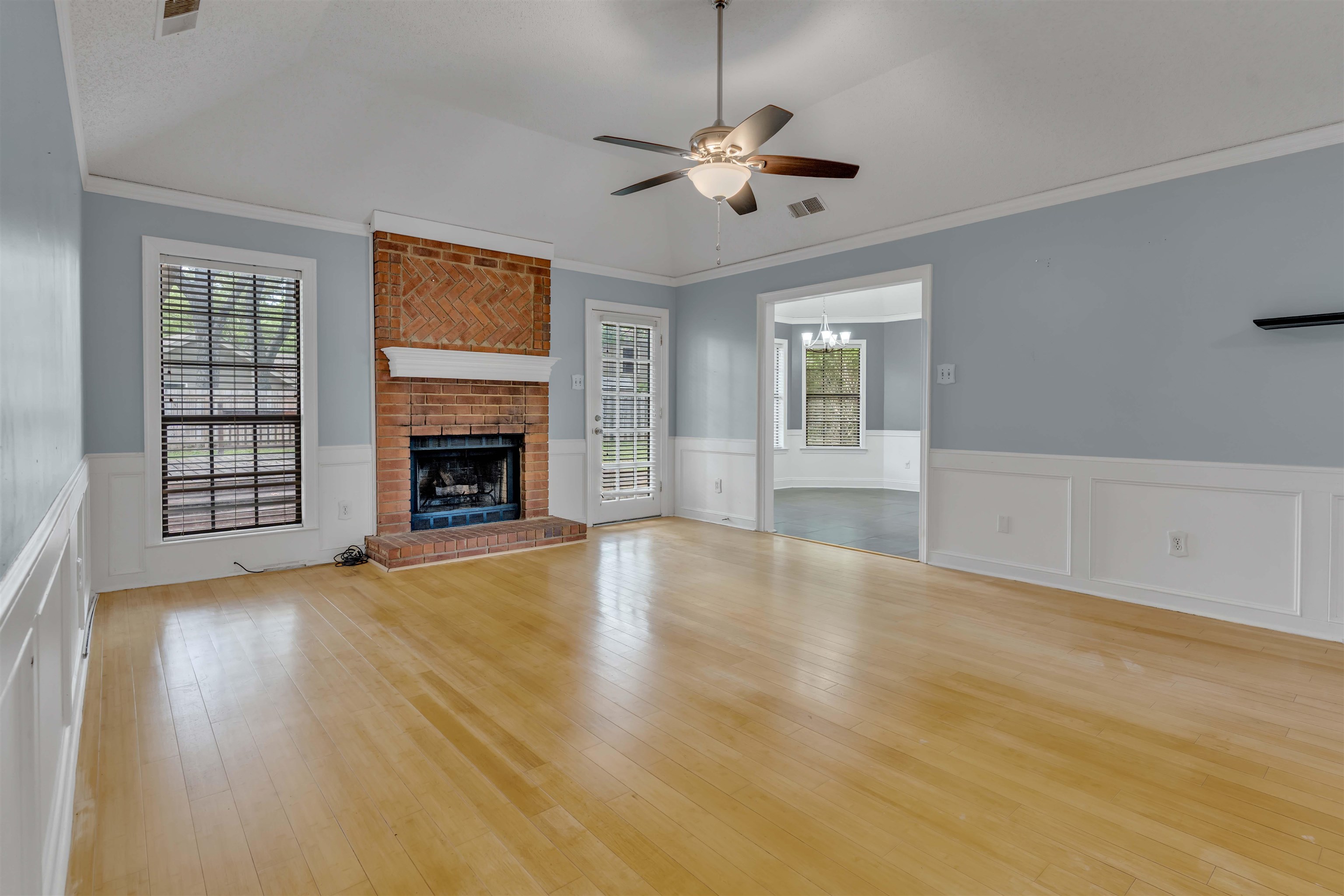 1387 SAND CREEK CV