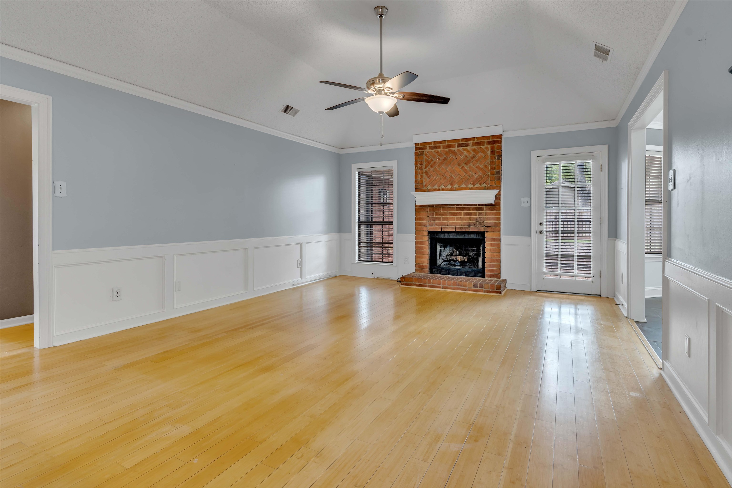 1387 SAND CREEK CV