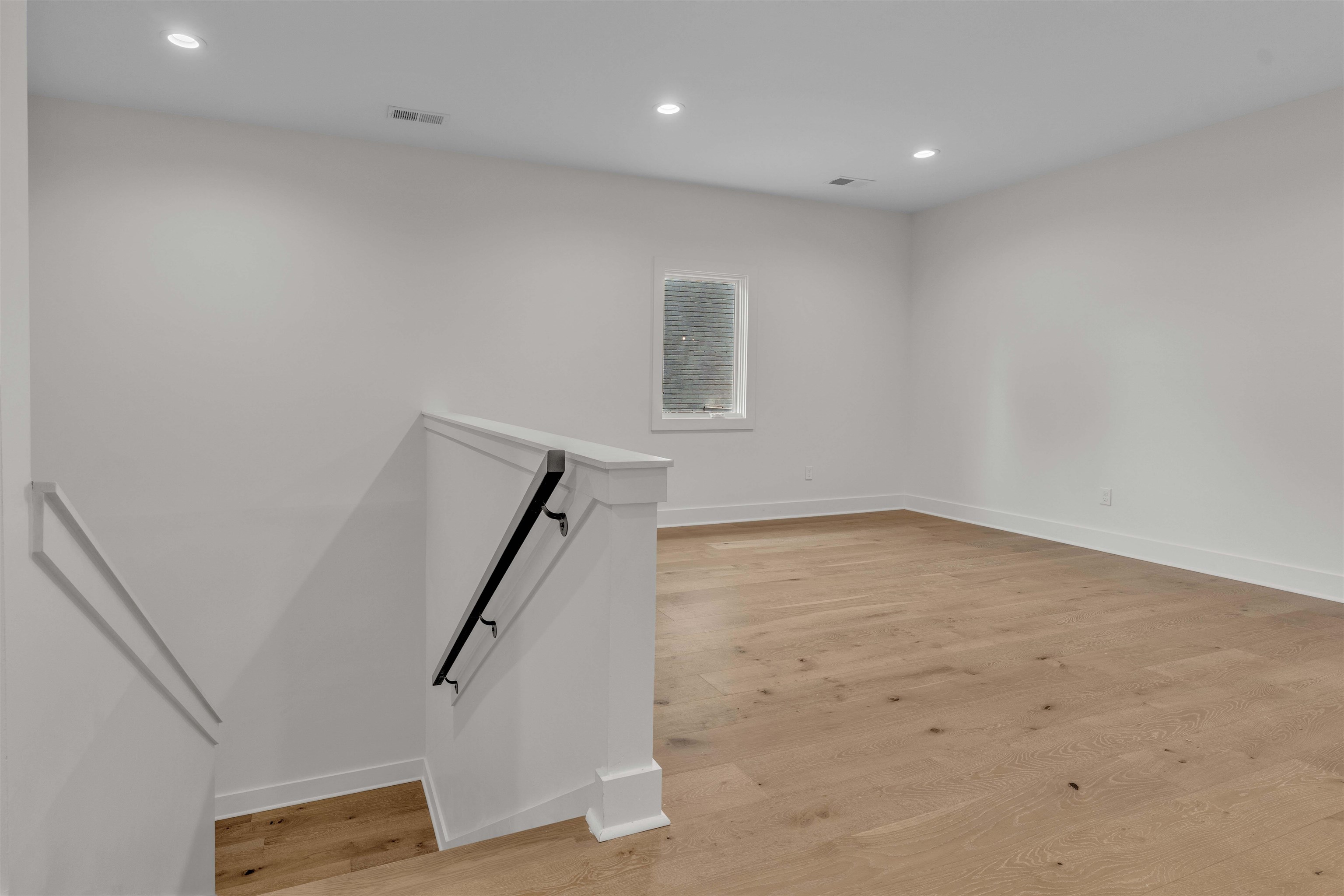 4167 MEADE VILLAGE CV W