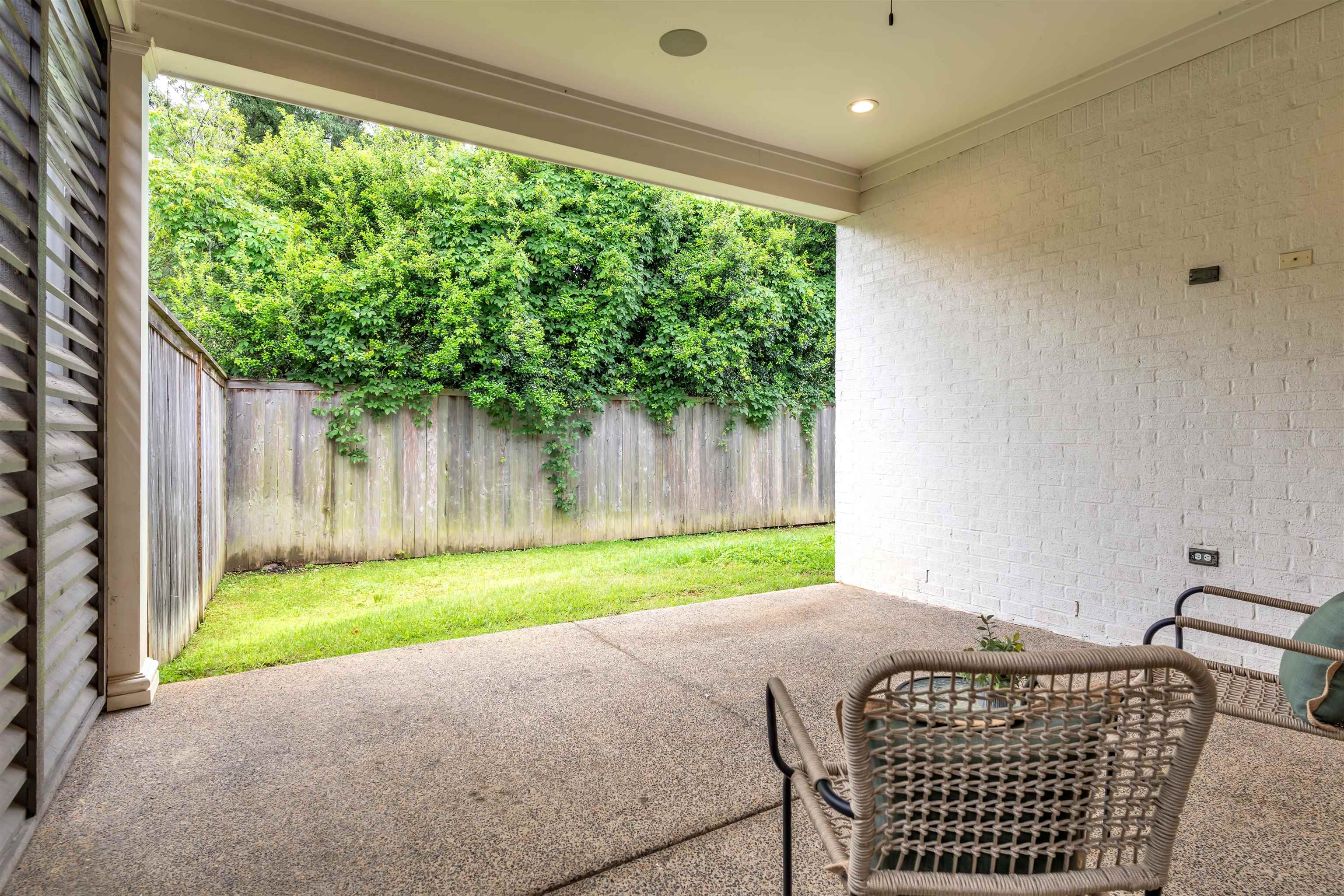 4167 MEADE VILLAGE CV W