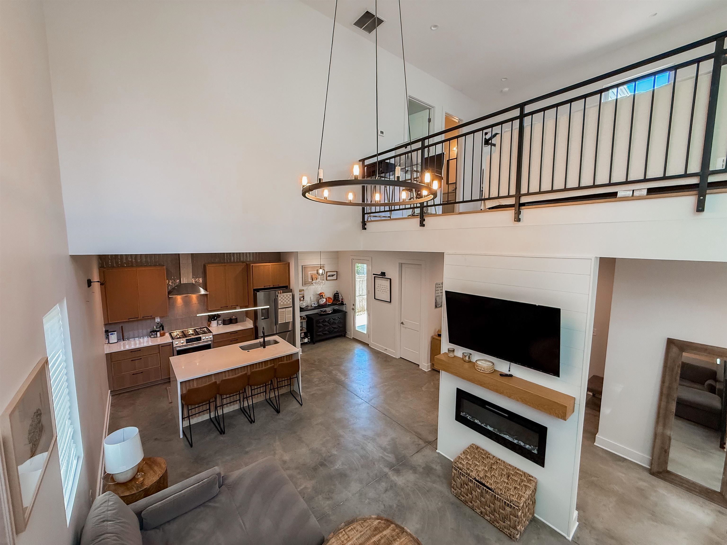 765 CARNES STATION CV