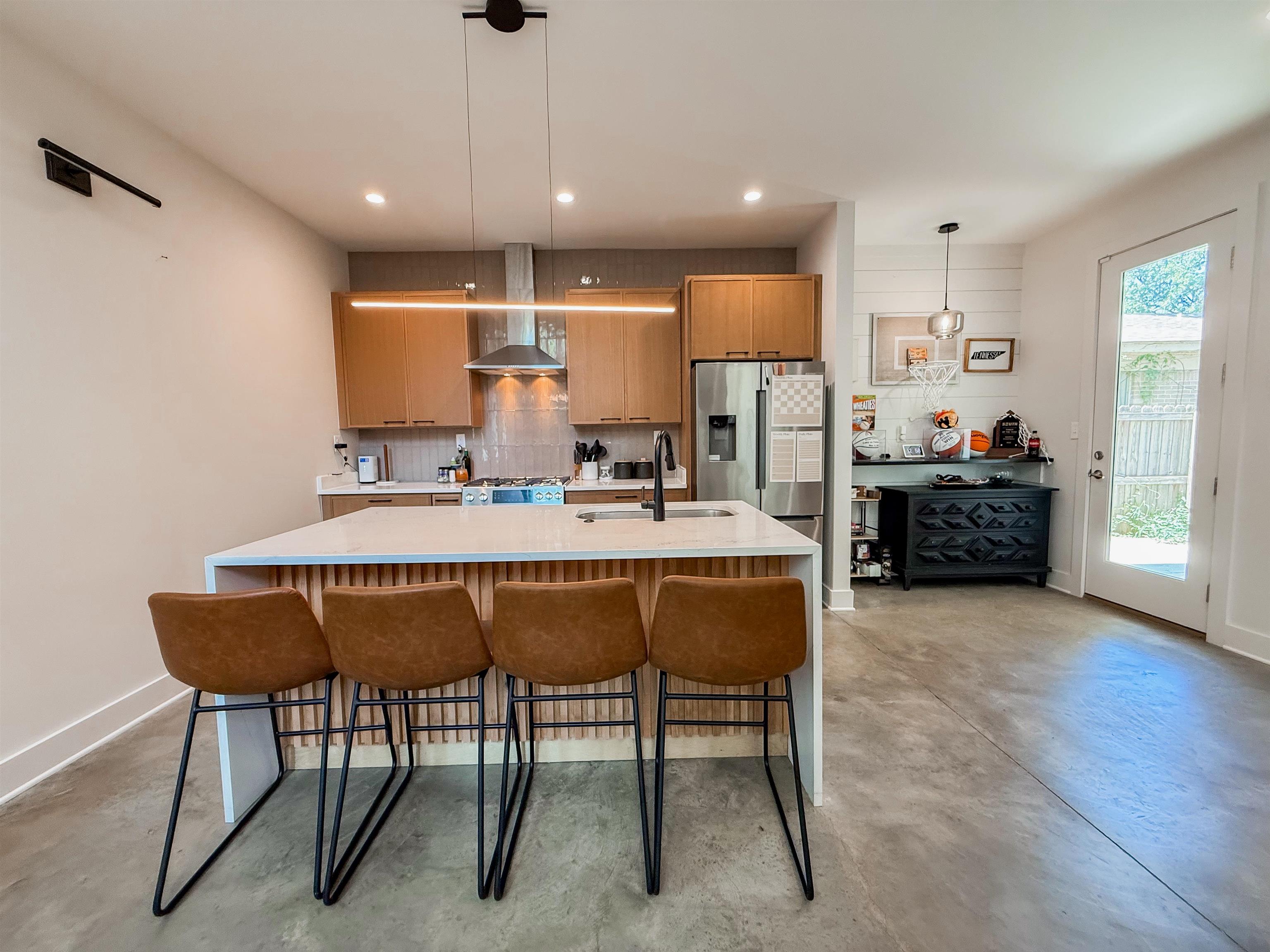 765 CARNES STATION CV