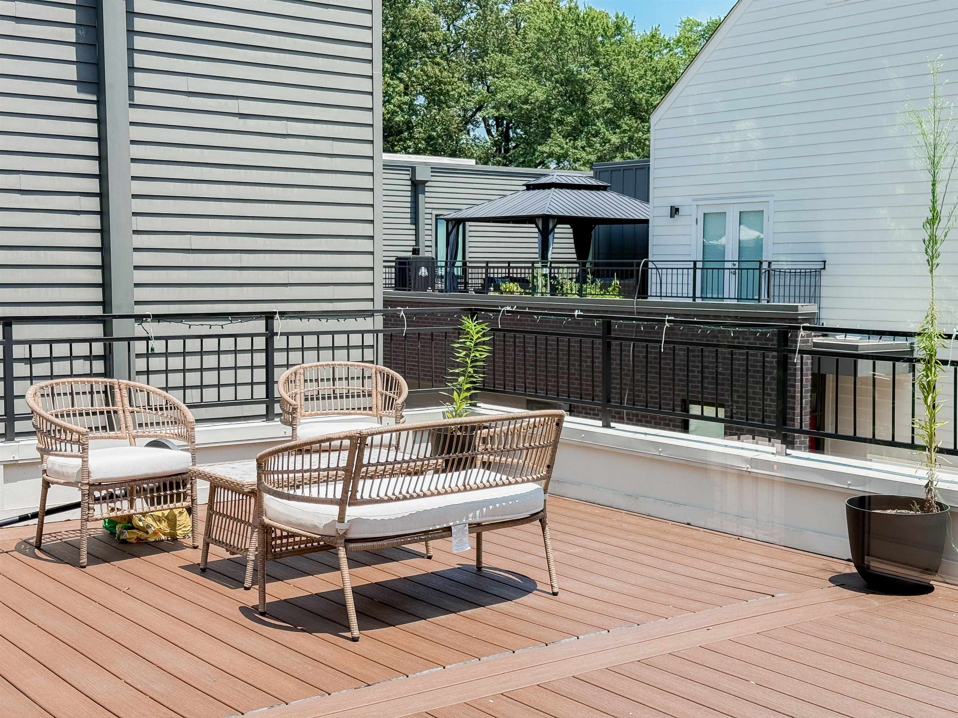 765 CARNES STATION CV