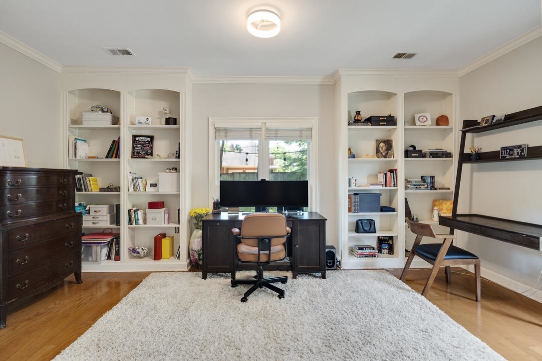 9675 SPRING HOLLOW CV