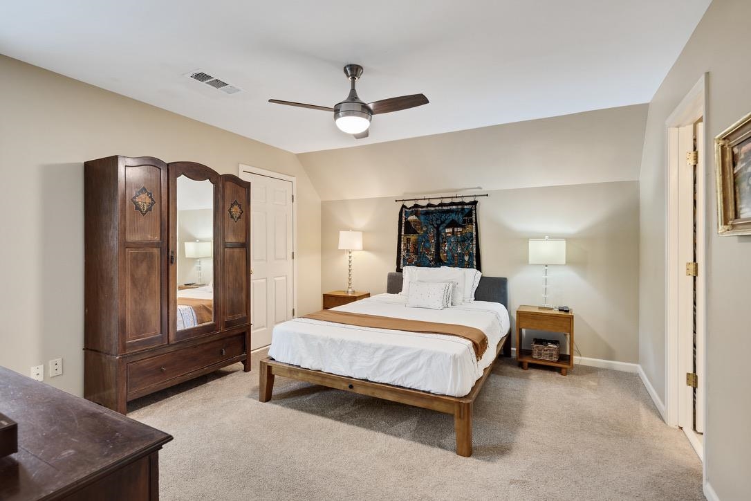 9675 SPRING HOLLOW CV