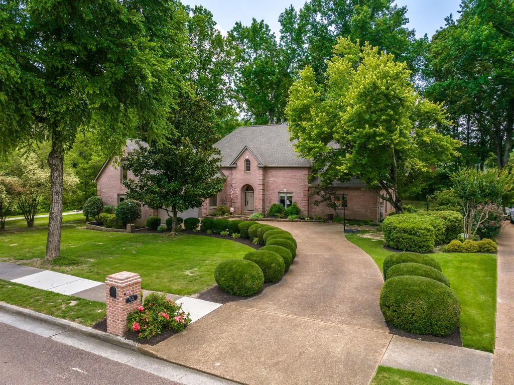 9675 SPRING HOLLOW CV