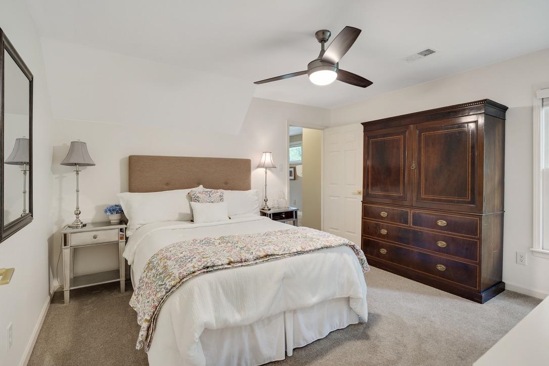 9675 SPRING HOLLOW CV