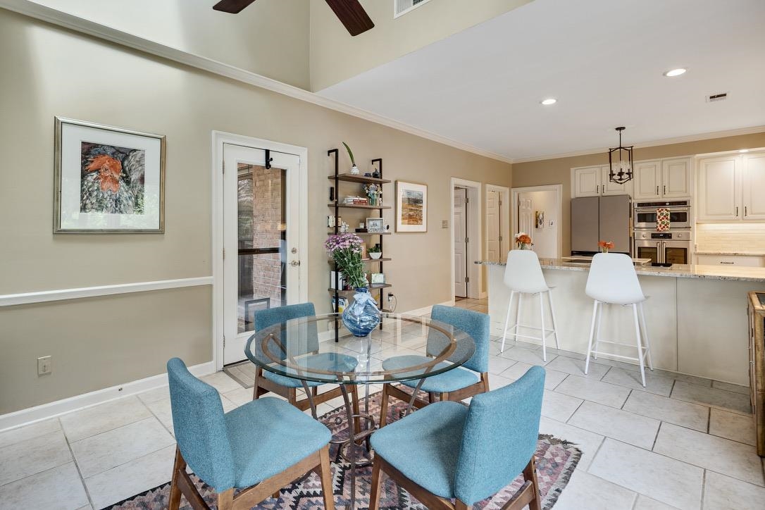 9675 SPRING HOLLOW CV