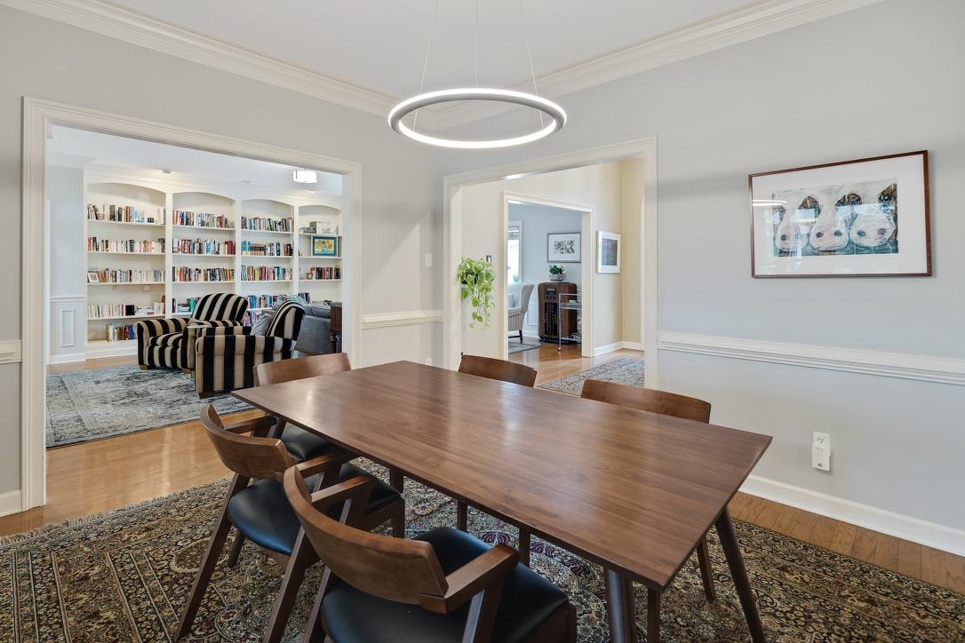 9675 SPRING HOLLOW CV