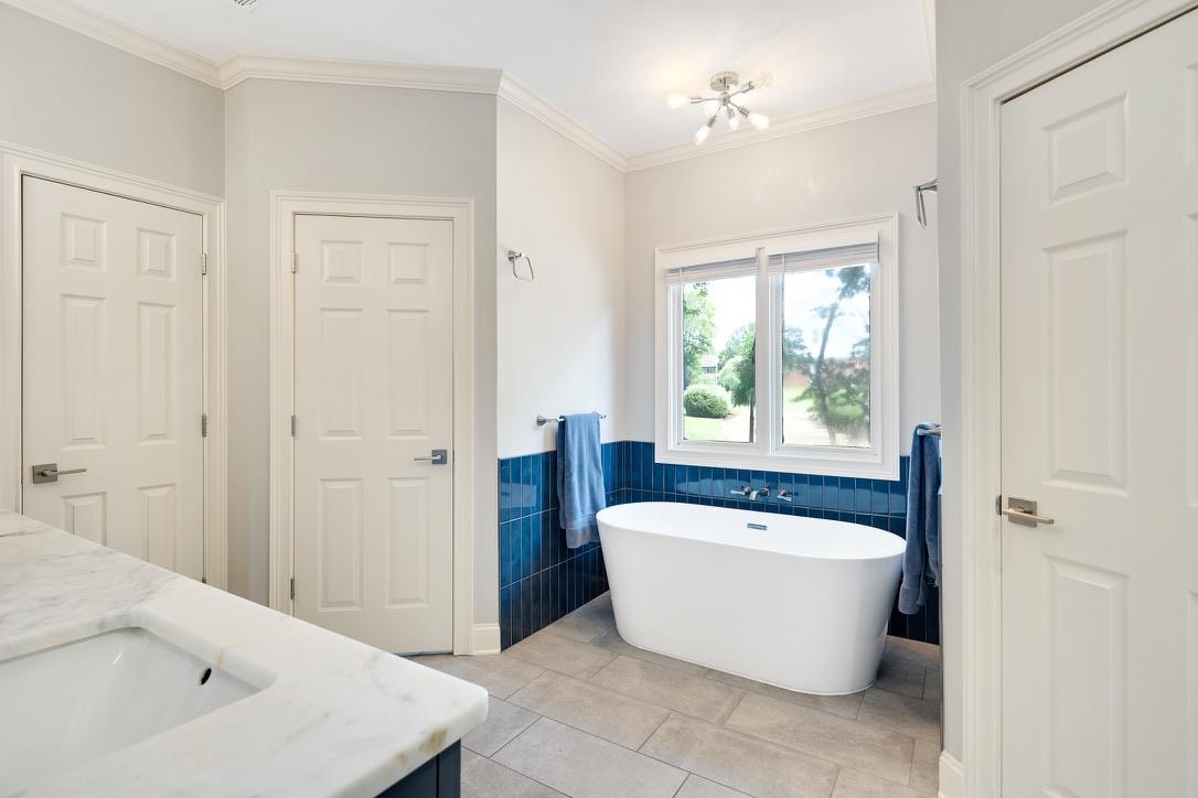 9675 SPRING HOLLOW CV