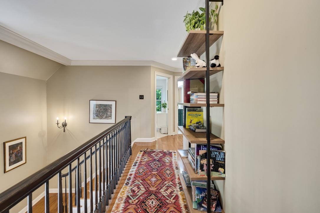 9675 SPRING HOLLOW CV