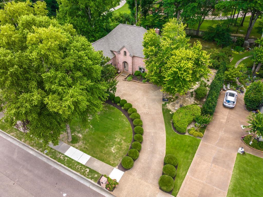 9675 SPRING HOLLOW CV