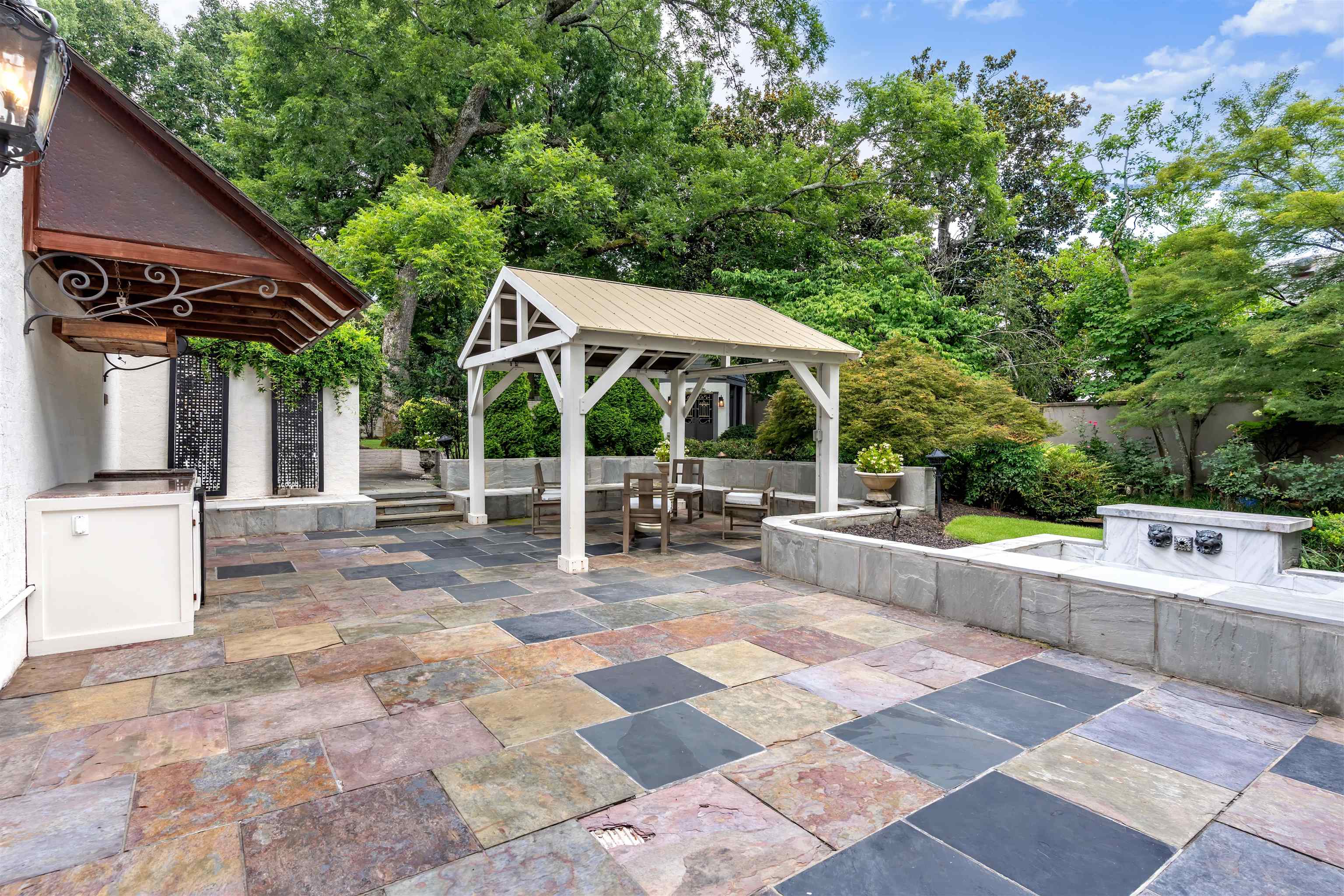 328 TARA LN
