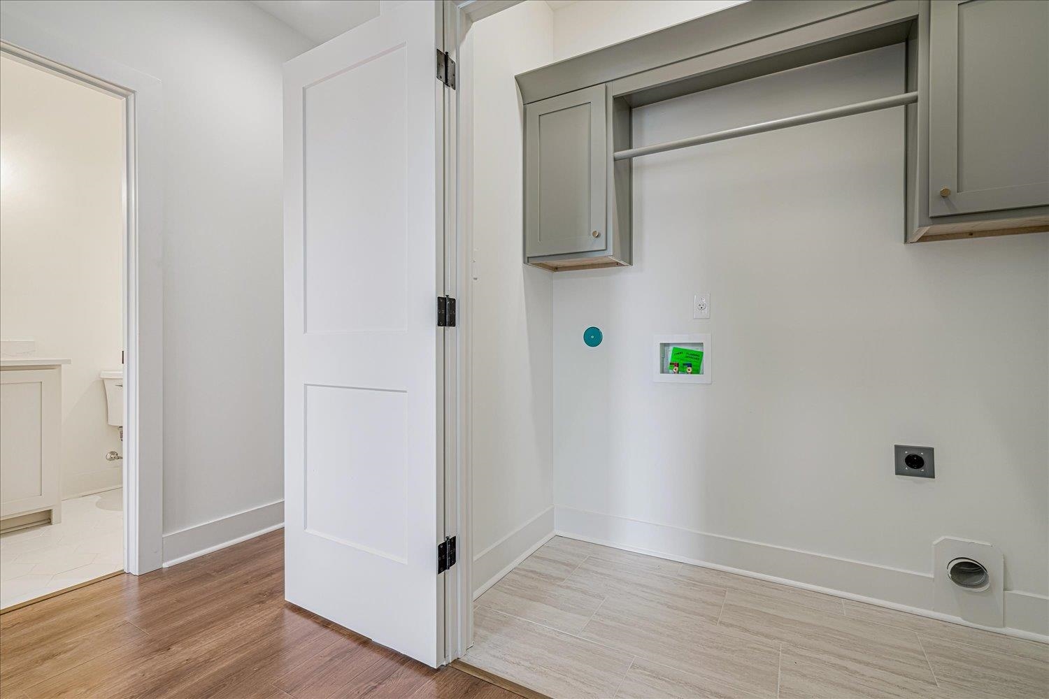 5478 PARK AVE Unit: 7