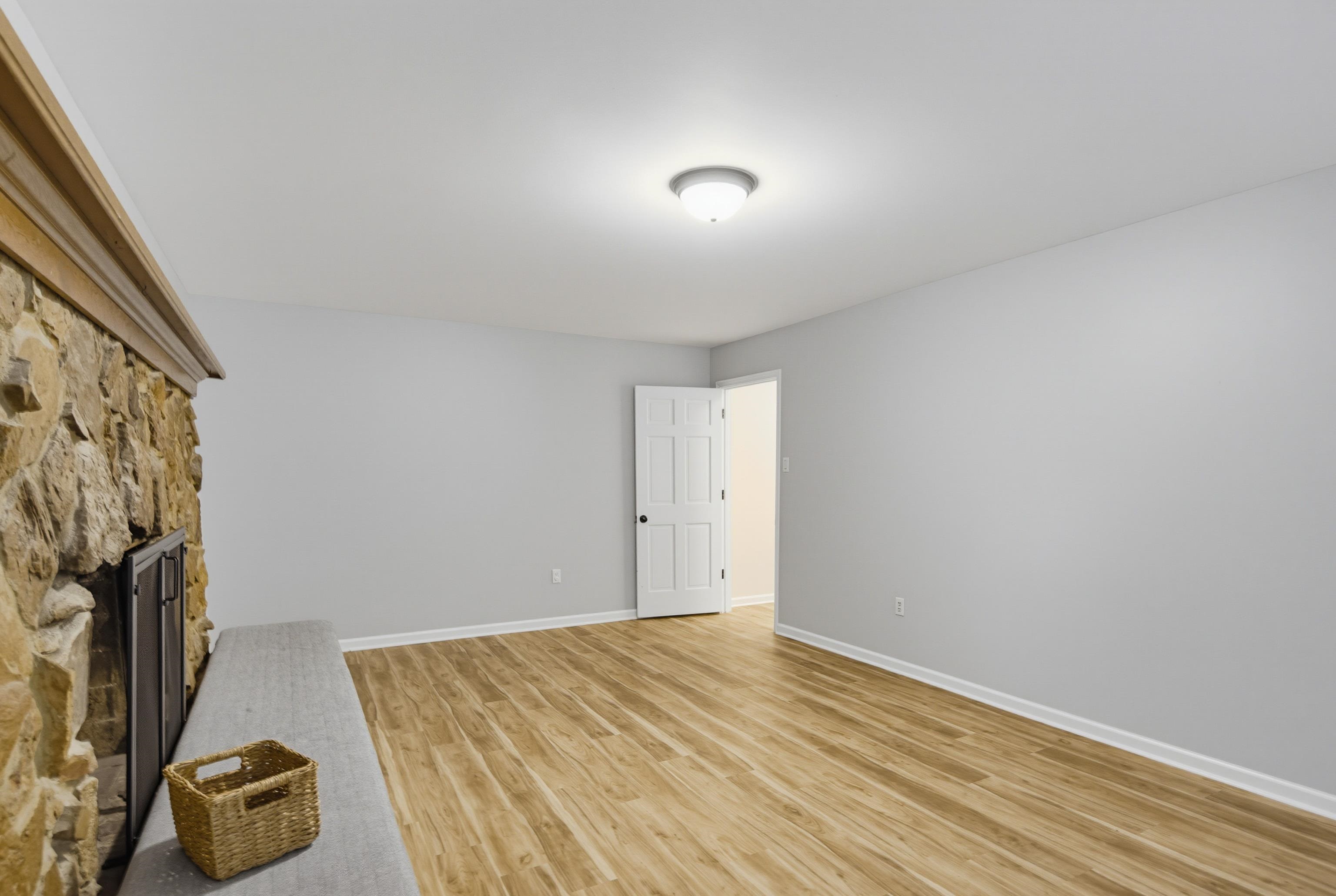 2088 ALLENBY RD