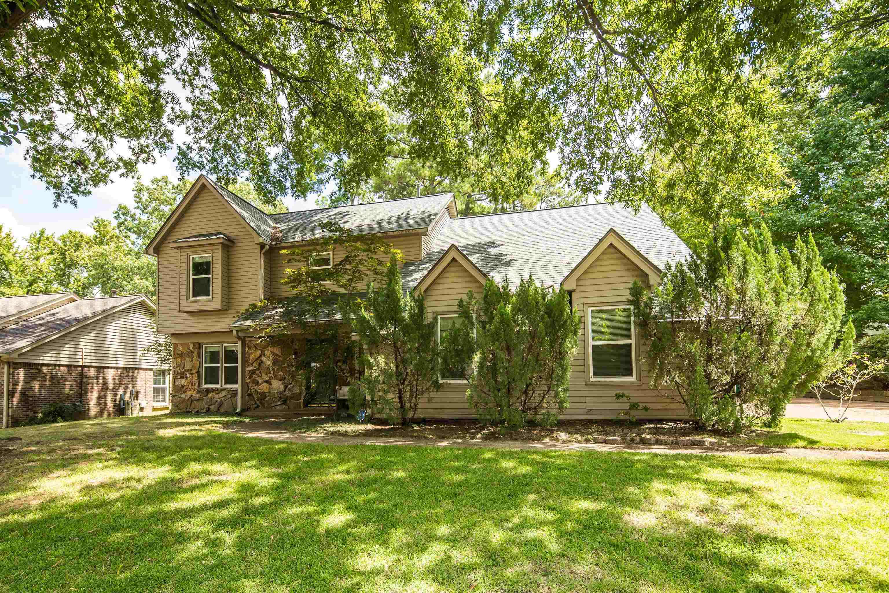 2088 ALLENBY RD