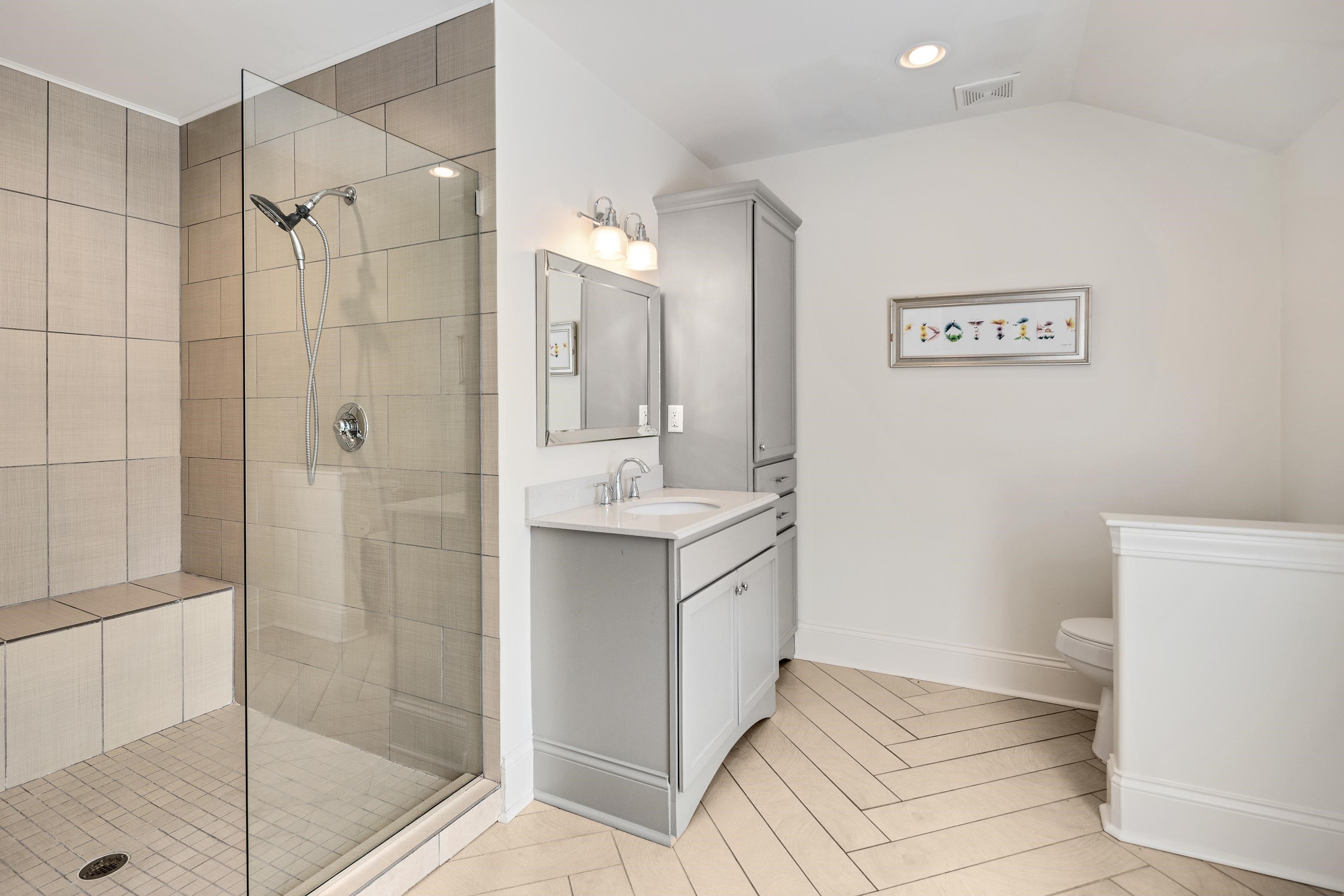 95 GROVE PARK CIR