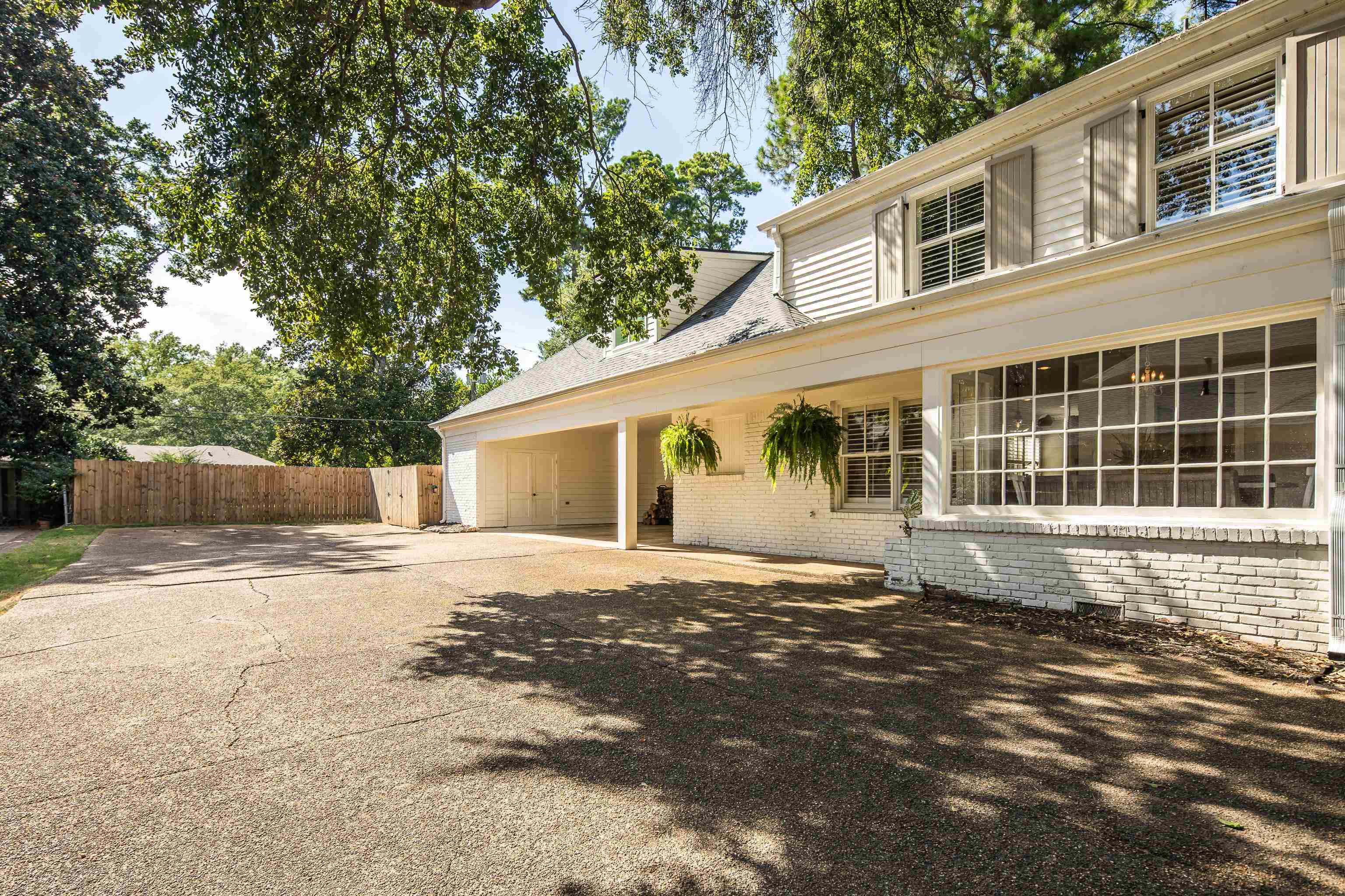 95 GROVE PARK CIR