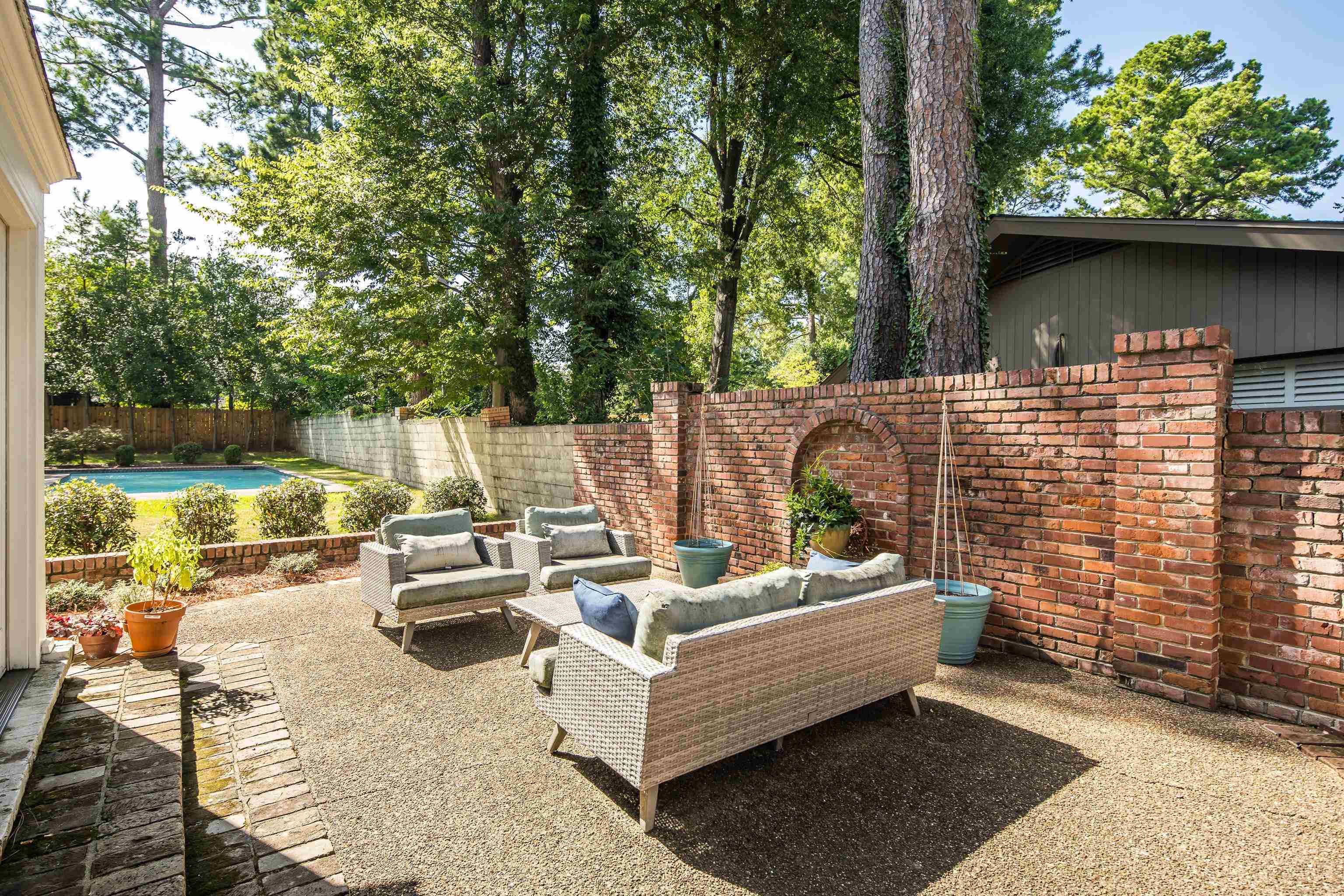95 GROVE PARK CIR