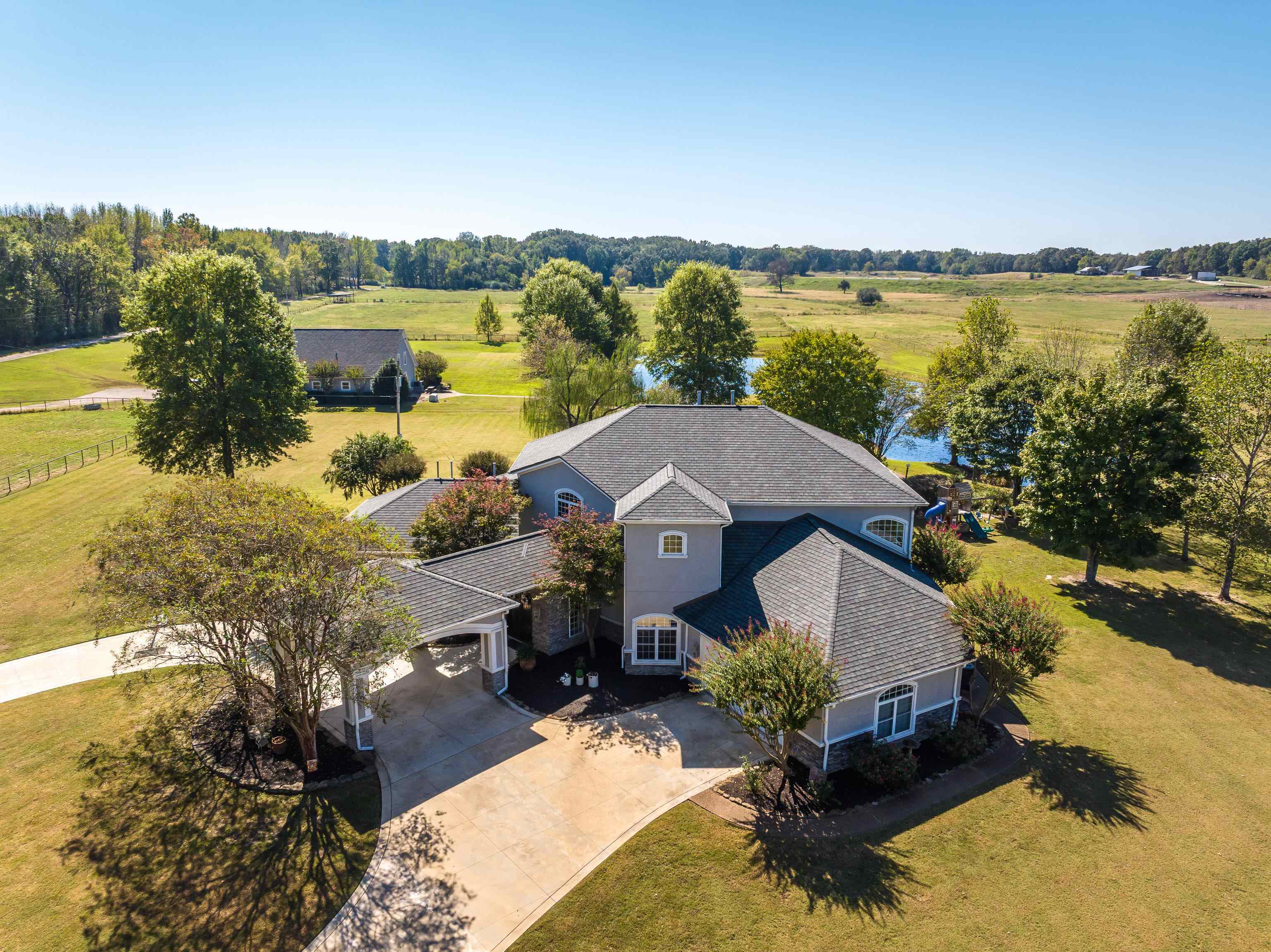 700 Keough Dr Piperton TN