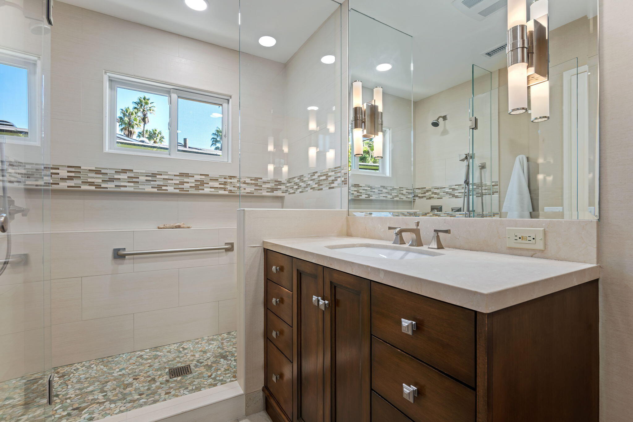 1322 San Miguel Avenue