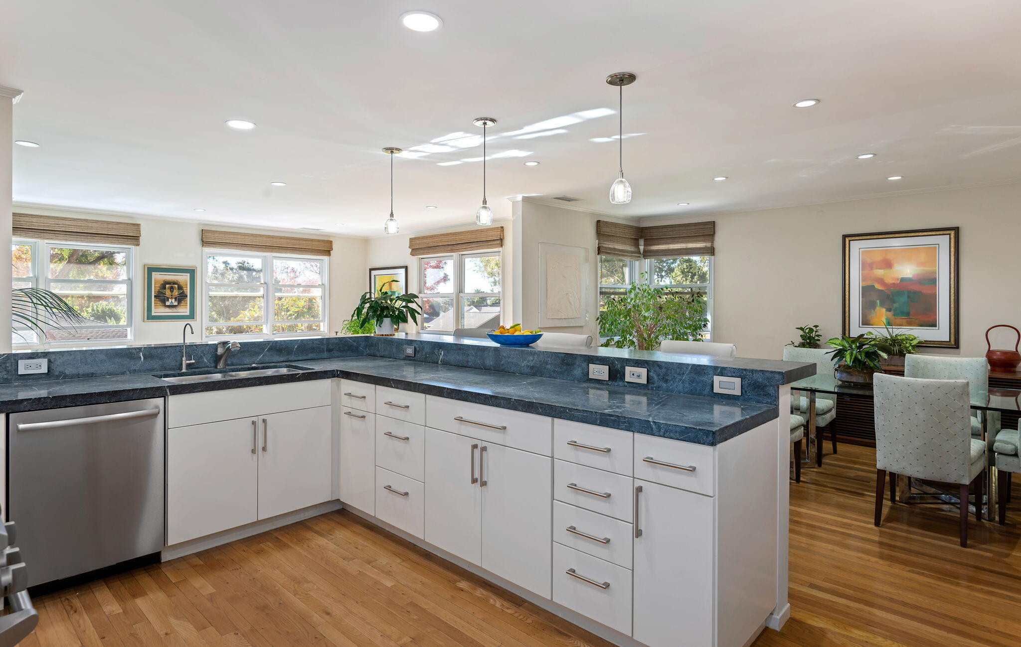 1322 San Miguel Avenue