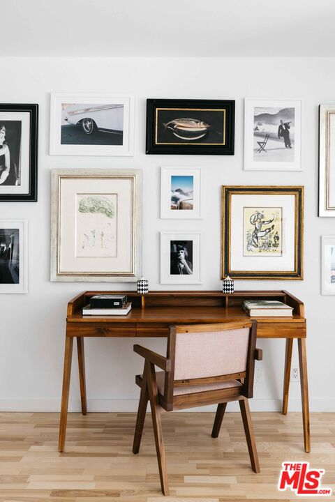 999 N Doheny Dr Unit: 702