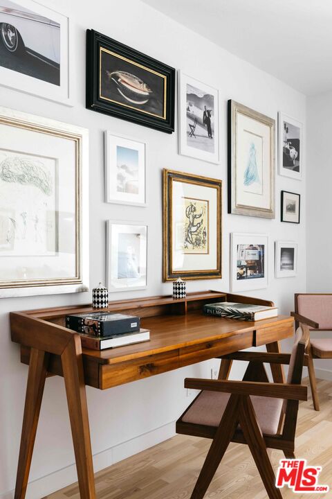 999 N Doheny Dr Unit: 702