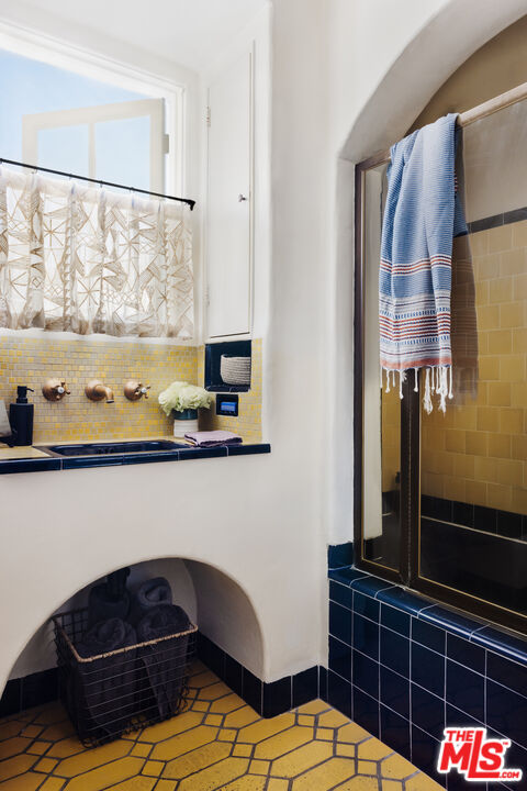 1471 Havenhurst Dr Unit: 9